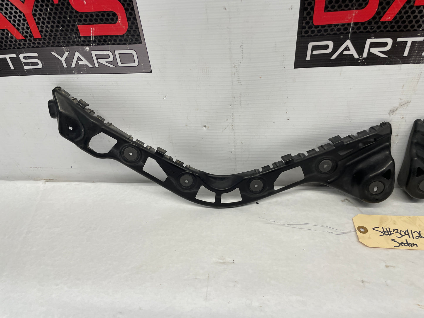 2014 Chevy SS Sedan RH & LH Rear Bumper Brackets Guides OEM - Day's Parts Yard