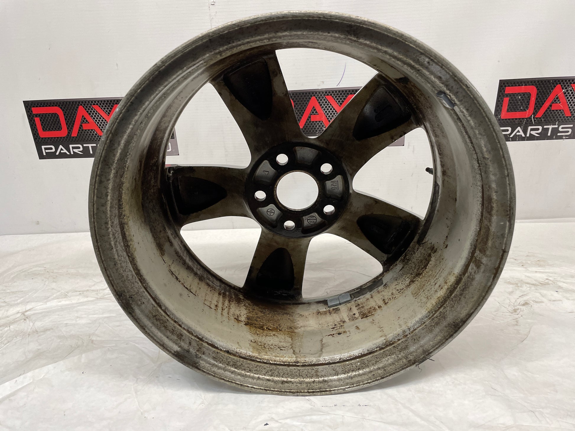 2009 Pontiac G8 GT Factory OEM 19X8 Wheel - Day's Parts Yard