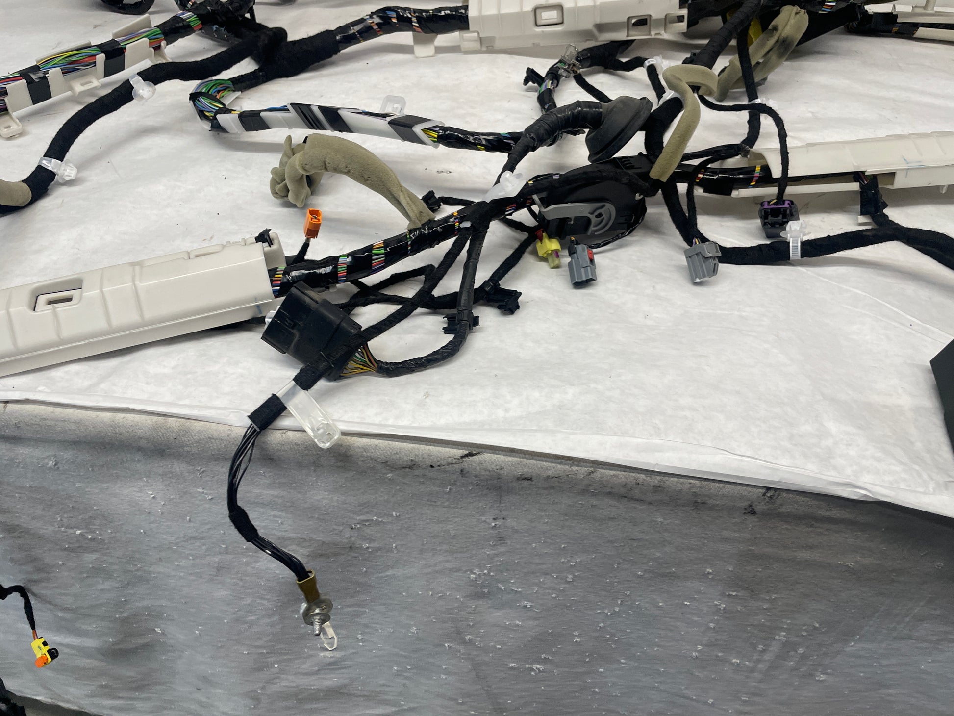 2014 Chevy SS Sedan Body Chassis Wire Wiring Harness OEM - Day's Parts Yard