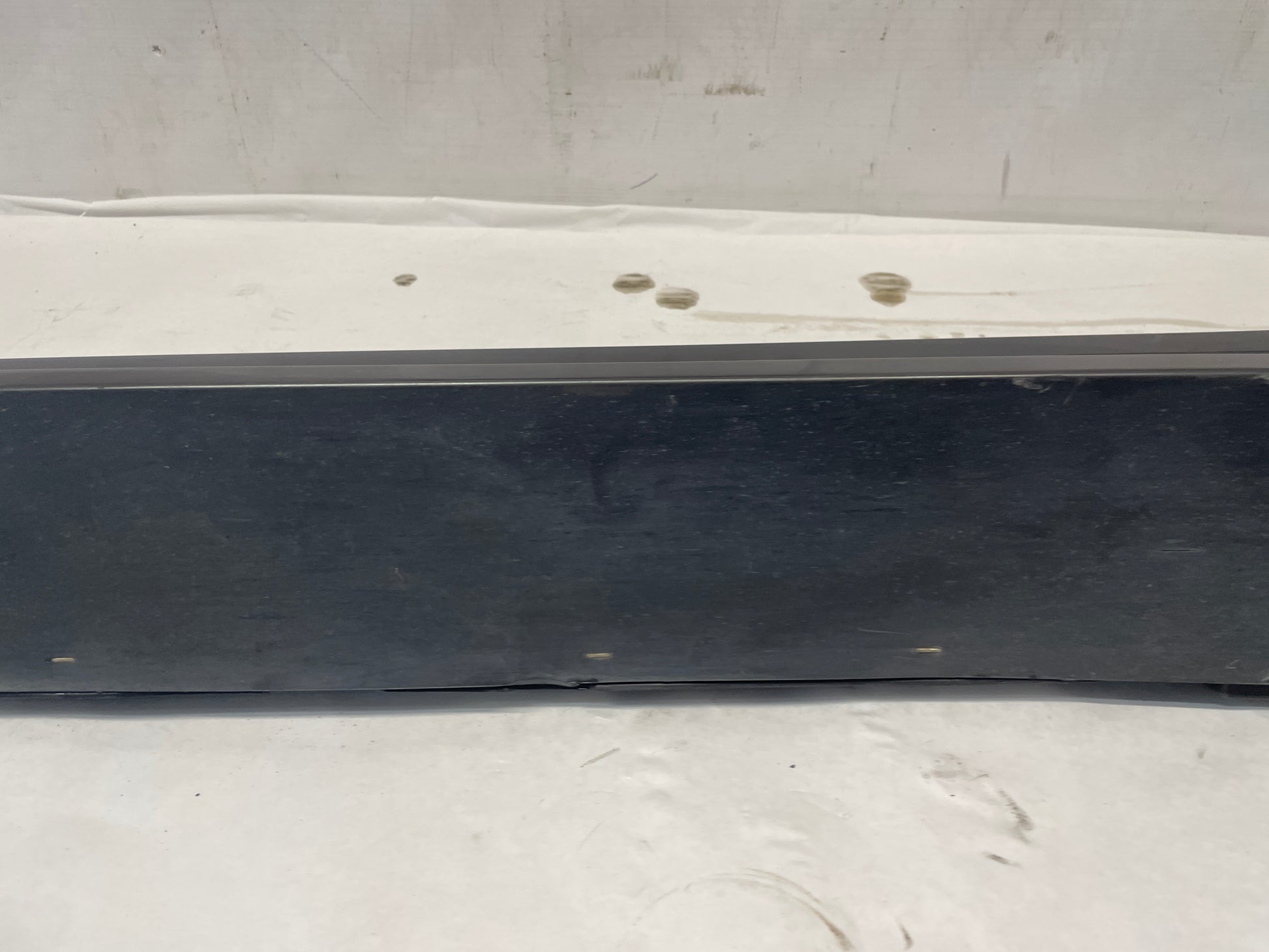 2011 Cadillac CTS-V LH Driver Rocker Molding Side Skirt OEM - Day's Parts Yard