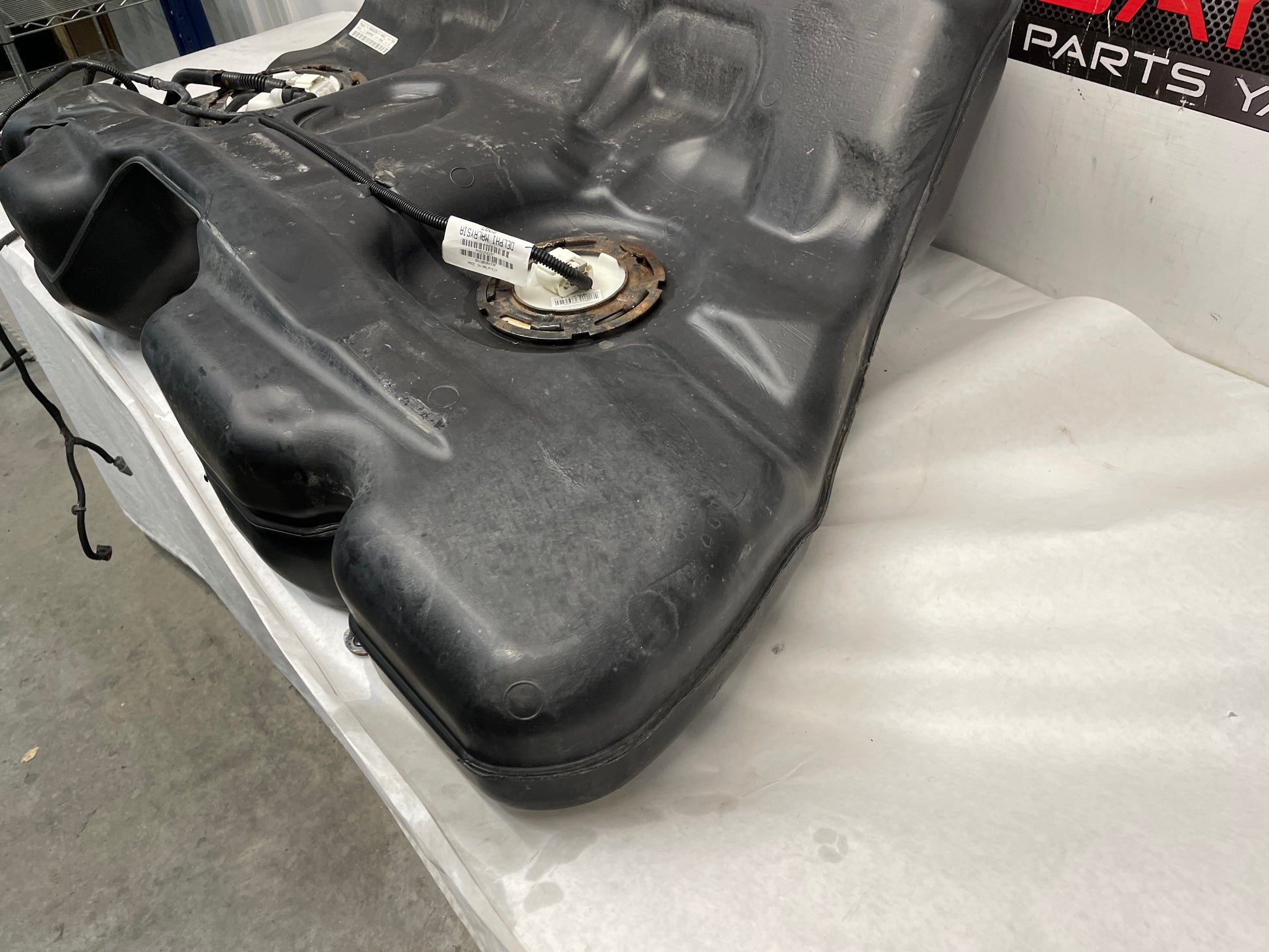 2013 Chevy Caprice PPV Fuel Gas Tank w/ Pumps Sending Unit OEM - Day's Parts Yard
