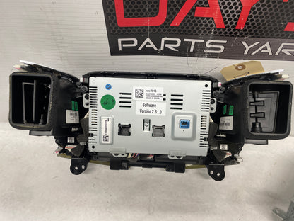 2017 Chevy SS Sedan Navigation Display Radio CD Player Face Plate Screen Receiver OEM