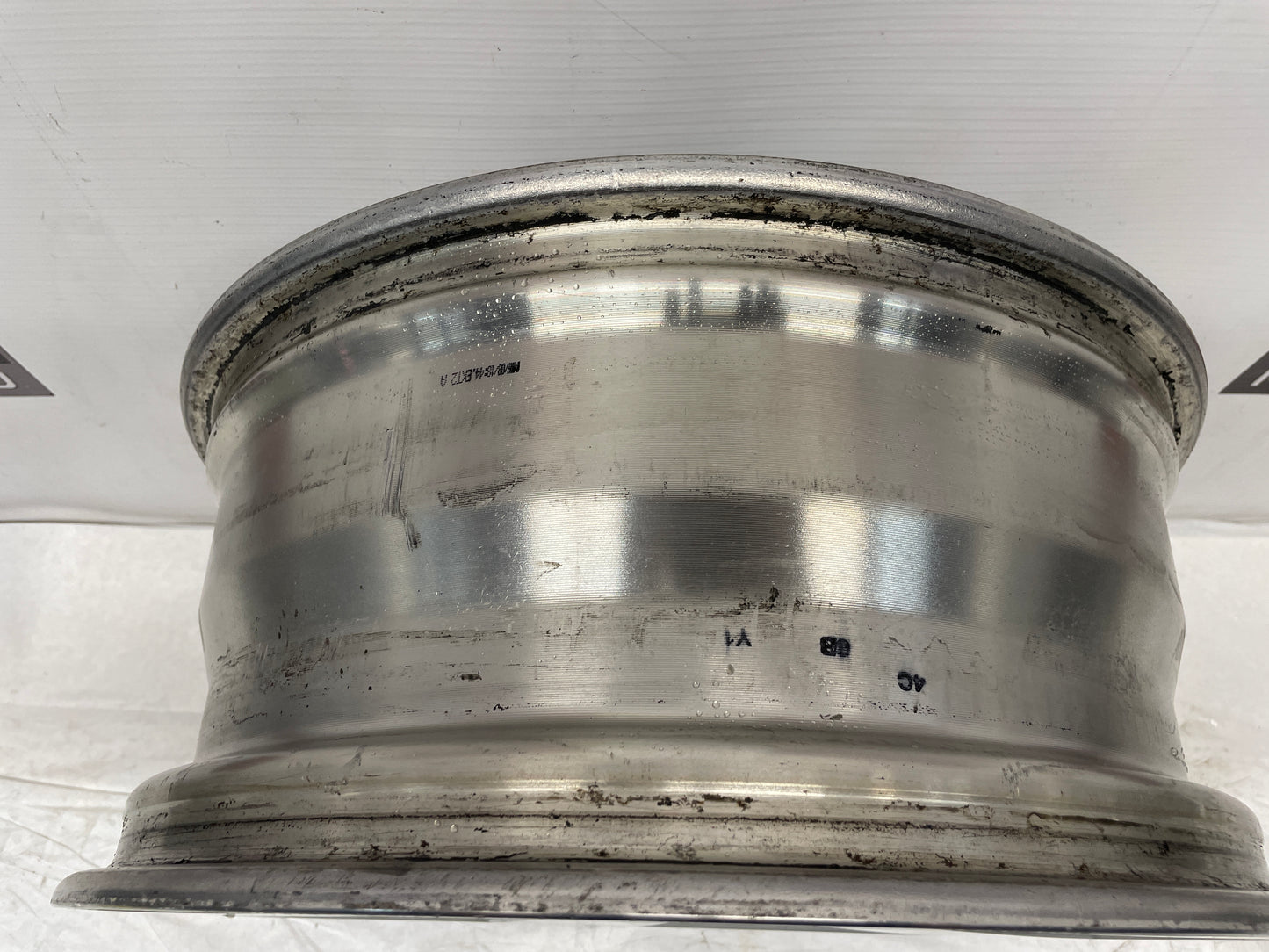 2009 Pontiac G8 GT Factory OEM 19X8 Wheel - Day's Parts Yard