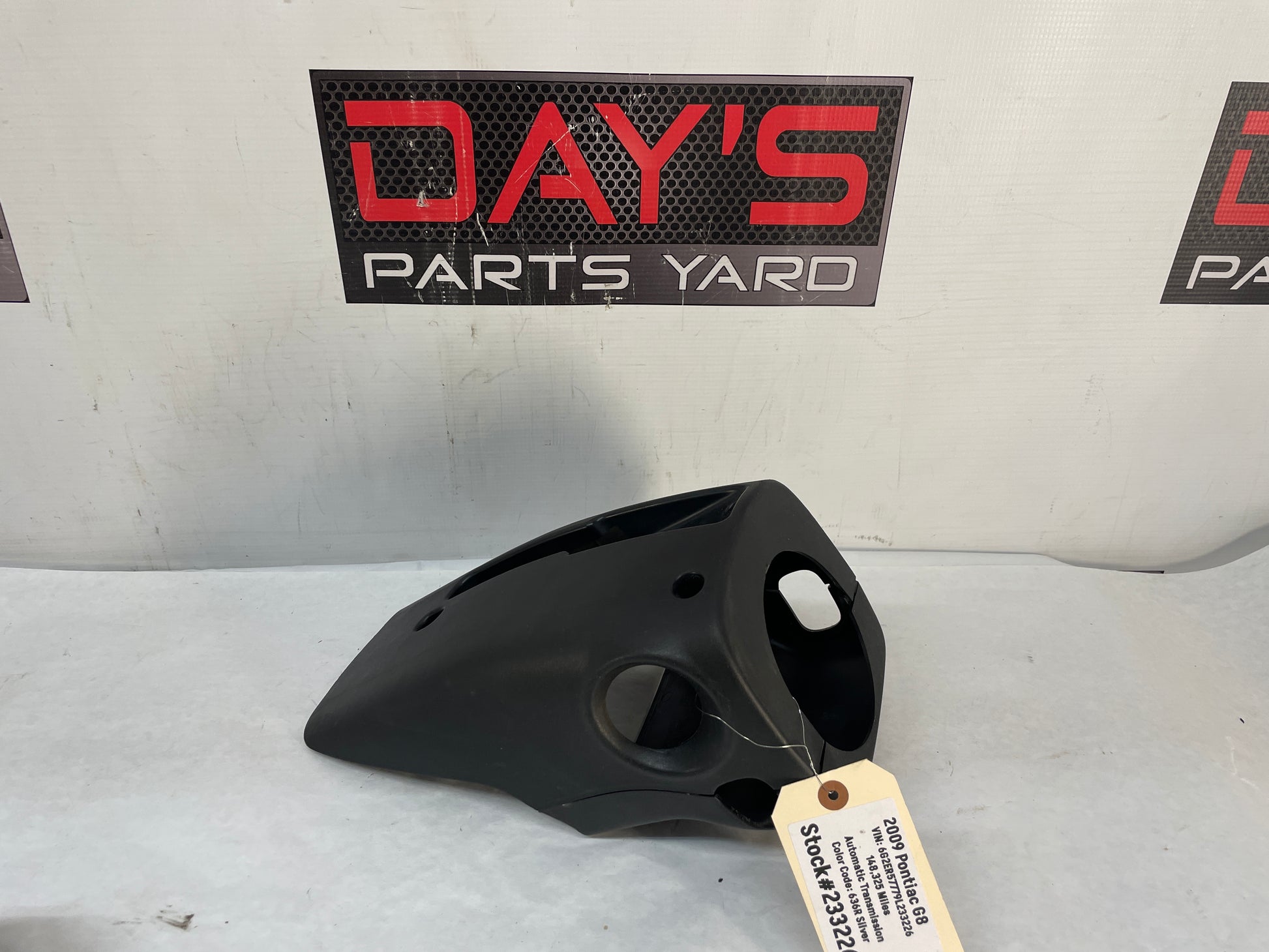 2009 Pontiac G8 Steering Column Calm Shell Shroud Cover Trim OEM - Day's Parts Yard