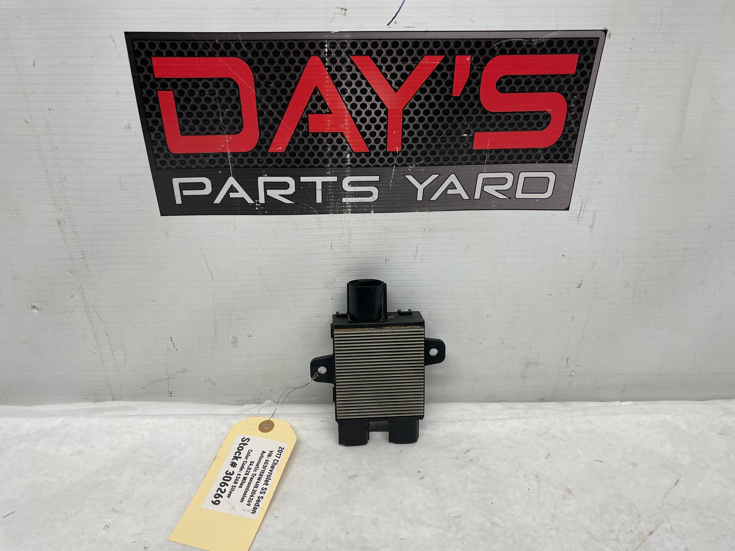 2017 Chevy SS Sedan Radiator Cooling Fan Motor Module OEM