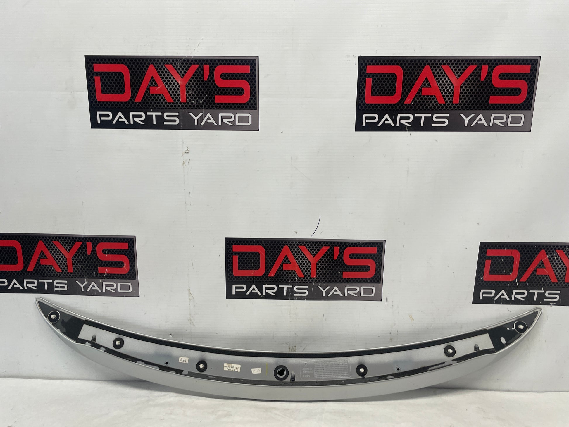 2014 Chevy SS Sedan Trunk Deck Lid Spoiler Wing OEM - Day's Parts Yard