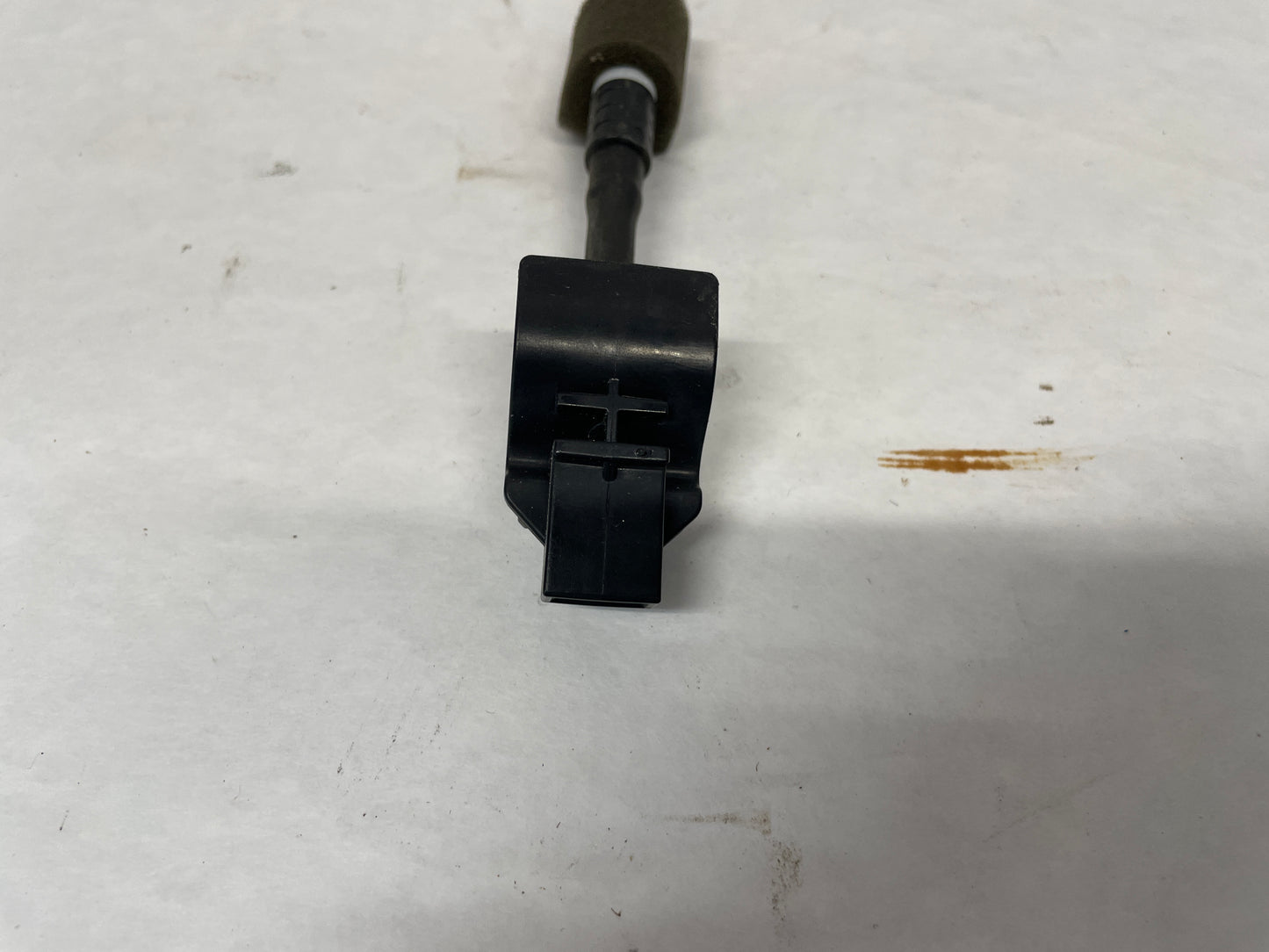 2014 Chevy SS Sedan Windshield Washer Nozzle Sprayer OEM - Day's Parts Yard