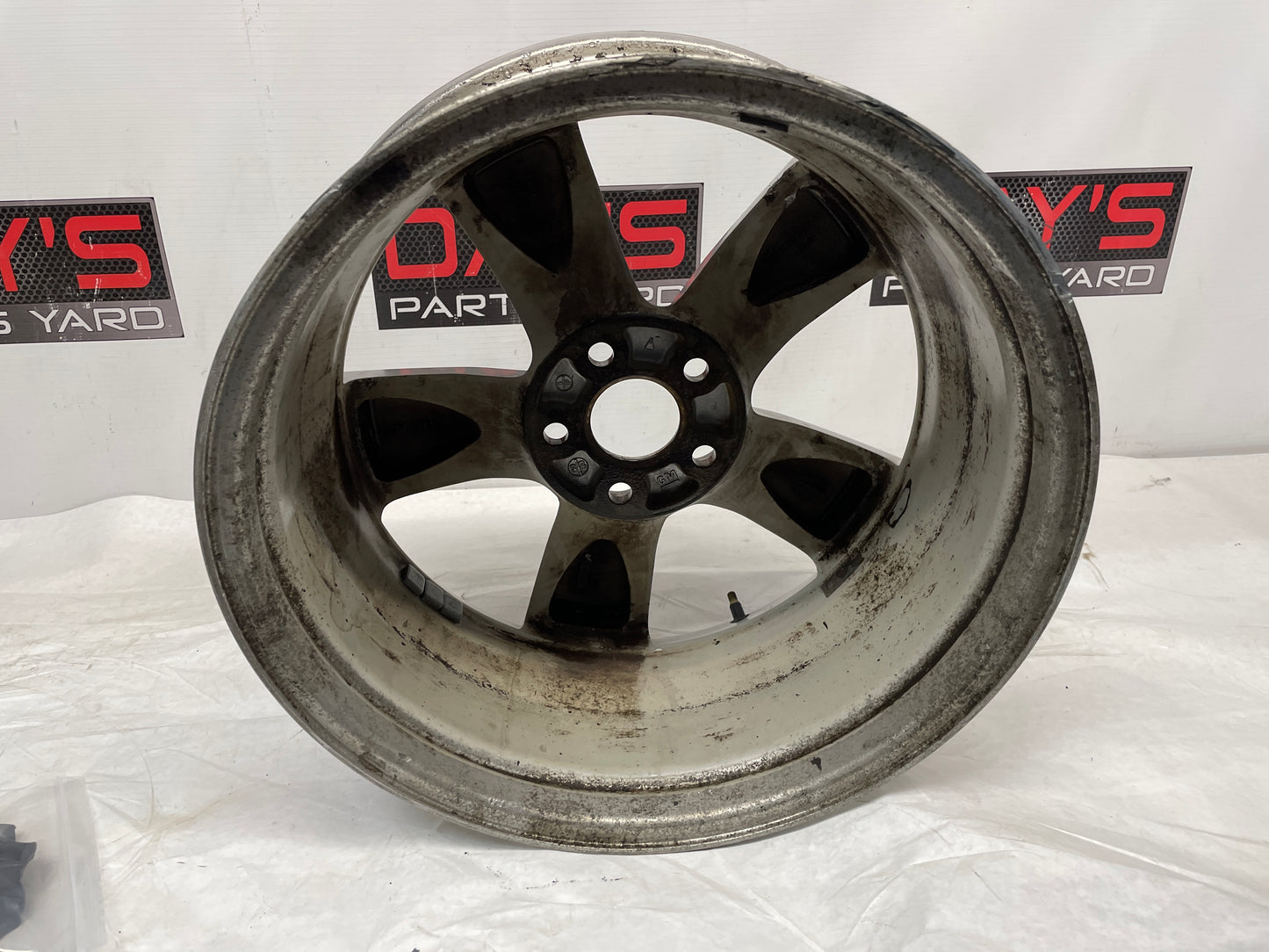 2009 Pontiac G8 GT Factory OEM 19X8 Wheel - Day's Parts Yard