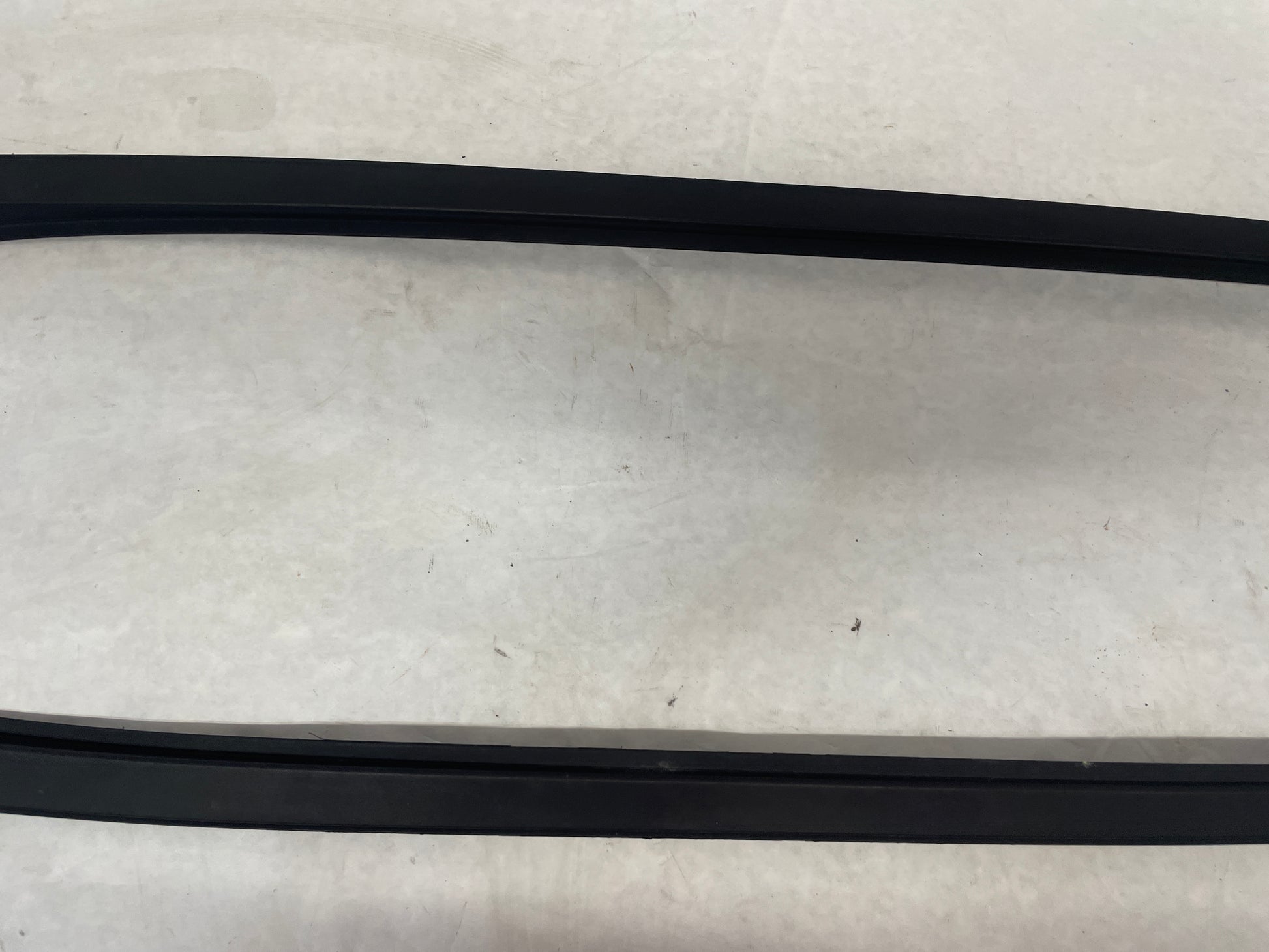 2014 Chevy SS Sedan RH & LH Windshield Molding Trim OEM - Day's Parts Yard