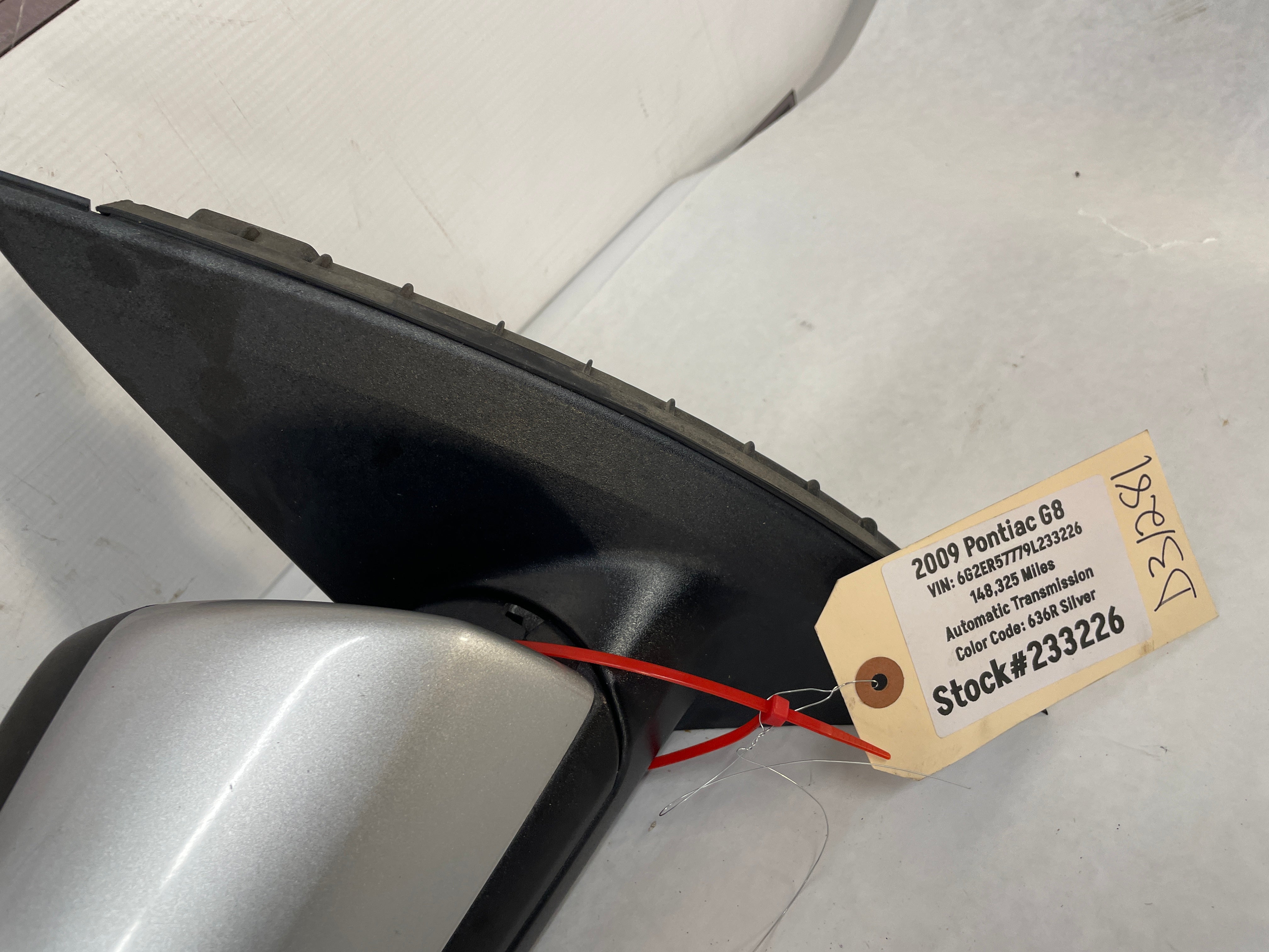 2009 Pontiac G8 RH Passenger Exterior Out Side Door Mirror OEM