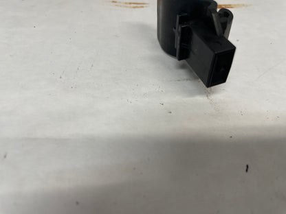 2014 Chevy SS Sedan Windshield Washer Nozzle Sprayer OEM - Day's Parts Yard