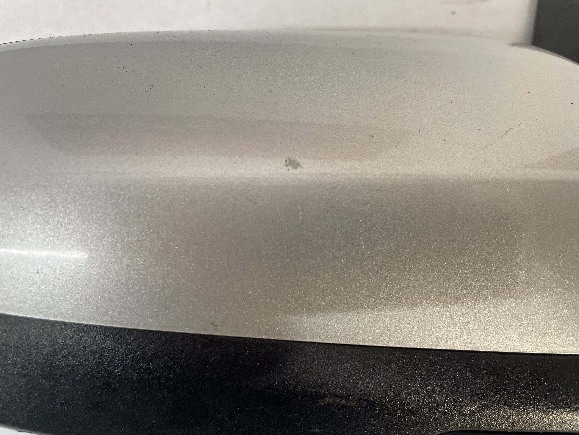 2009 Pontiac G8 RH Passenger Exterior Side Door Mirror OEM - Day's Parts Yard