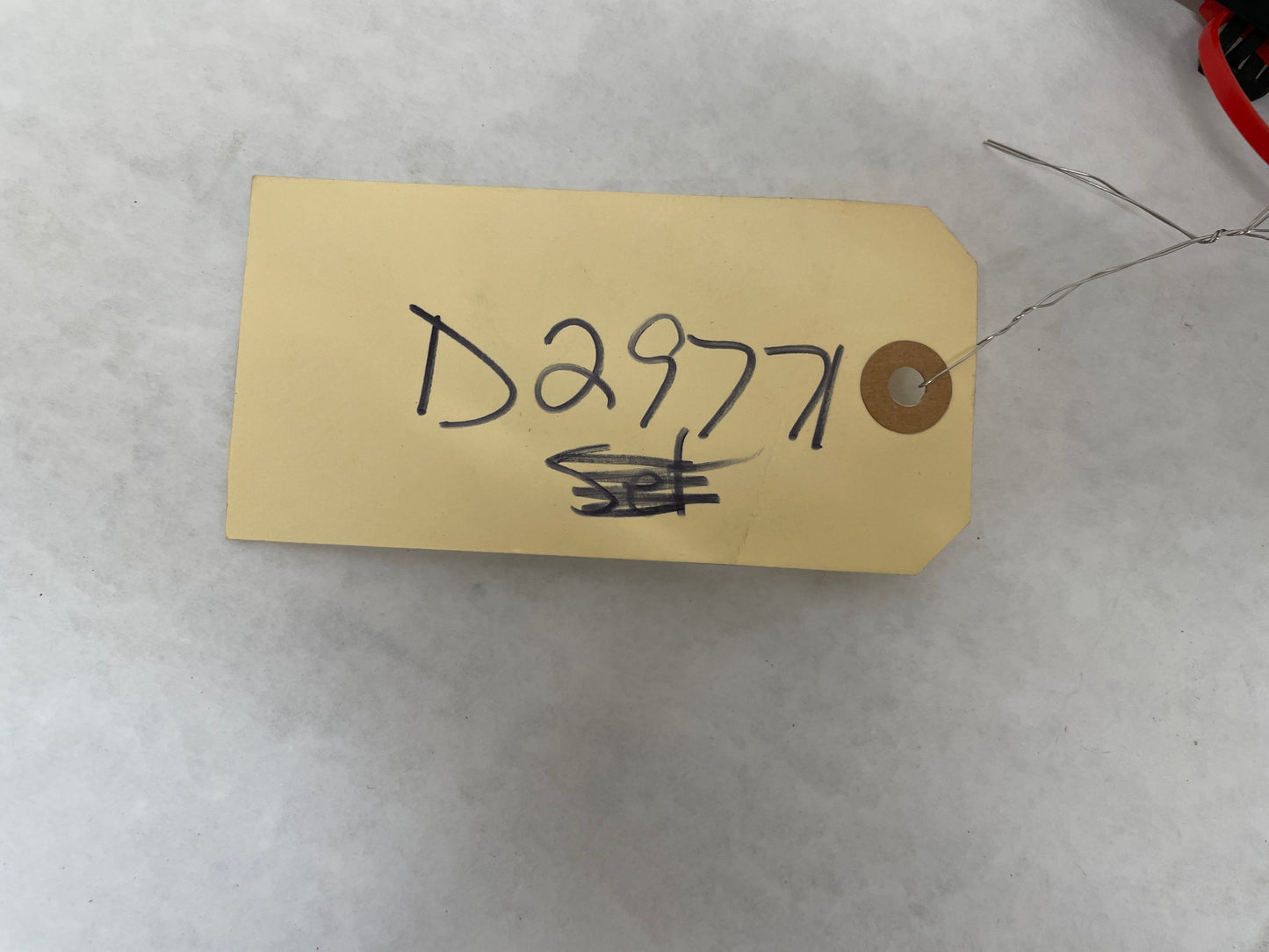 2009 Pontiac G8 GT RH Passenger Front Door Window Belt Molding Weather Strip Trim OEM - Day's Parts Yard