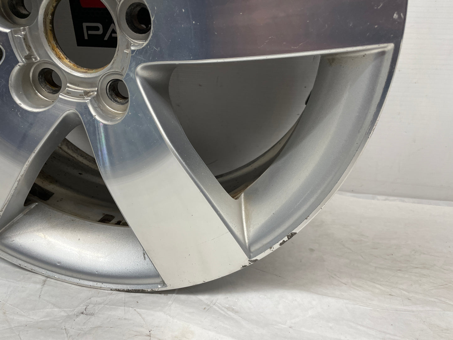 2009 Pontiac G8 GT Factory OEM 19X8 Wheel - Day's Parts Yard