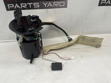 2011 Cadillac CTS-V Fuel Pump & Auxiliary Fuel Pump w/ Fuel Lines Aftermarket - Day's Parts Yard