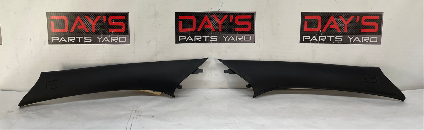 2009 Pontiac G8 GT RH & LH Interior A Pillar Windshield Trim Molding Panels OEM - Day's Parts Yard