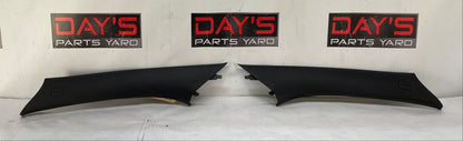 2009 Pontiac G8 GT RH & LH Interior A Pillar Windshield Trim Molding Panels OEM - Day's Parts Yard