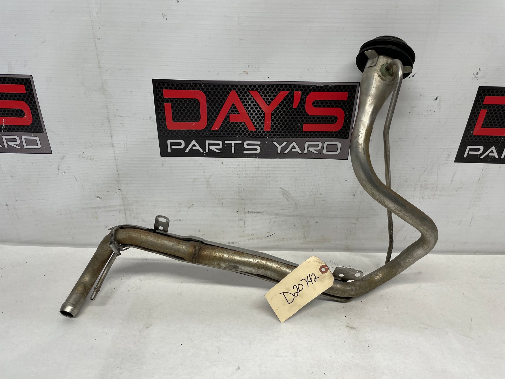 2014 Chevy SS Sedan Gas Fuel Tank Filler Neck Tube Line OEM - Day's Parts Yard
