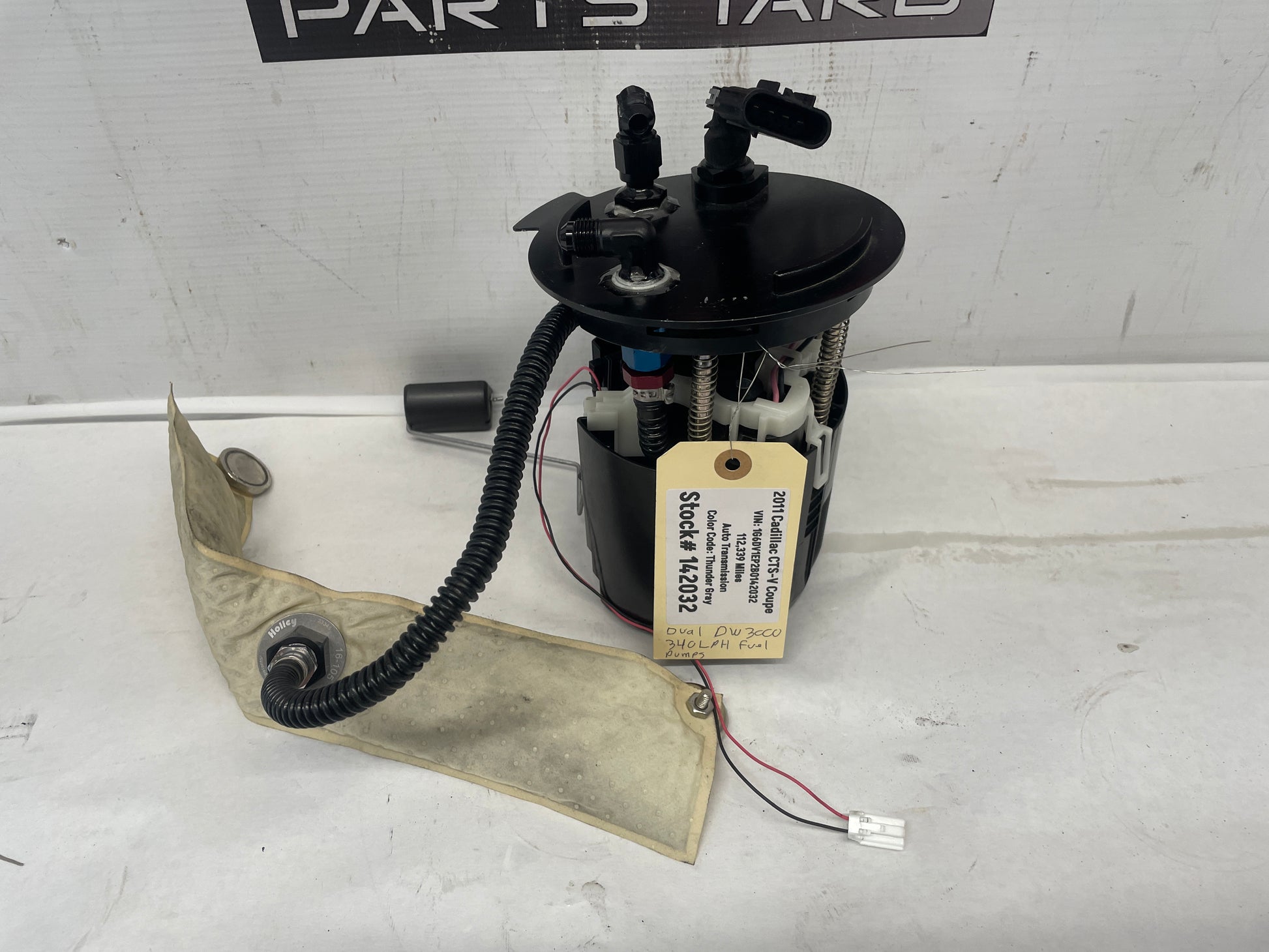 2011 Cadillac CTS-V Fuel Pump & Auxiliary Fuel Pump w/ Fuel Lines Aftermarket - Day's Parts Yard