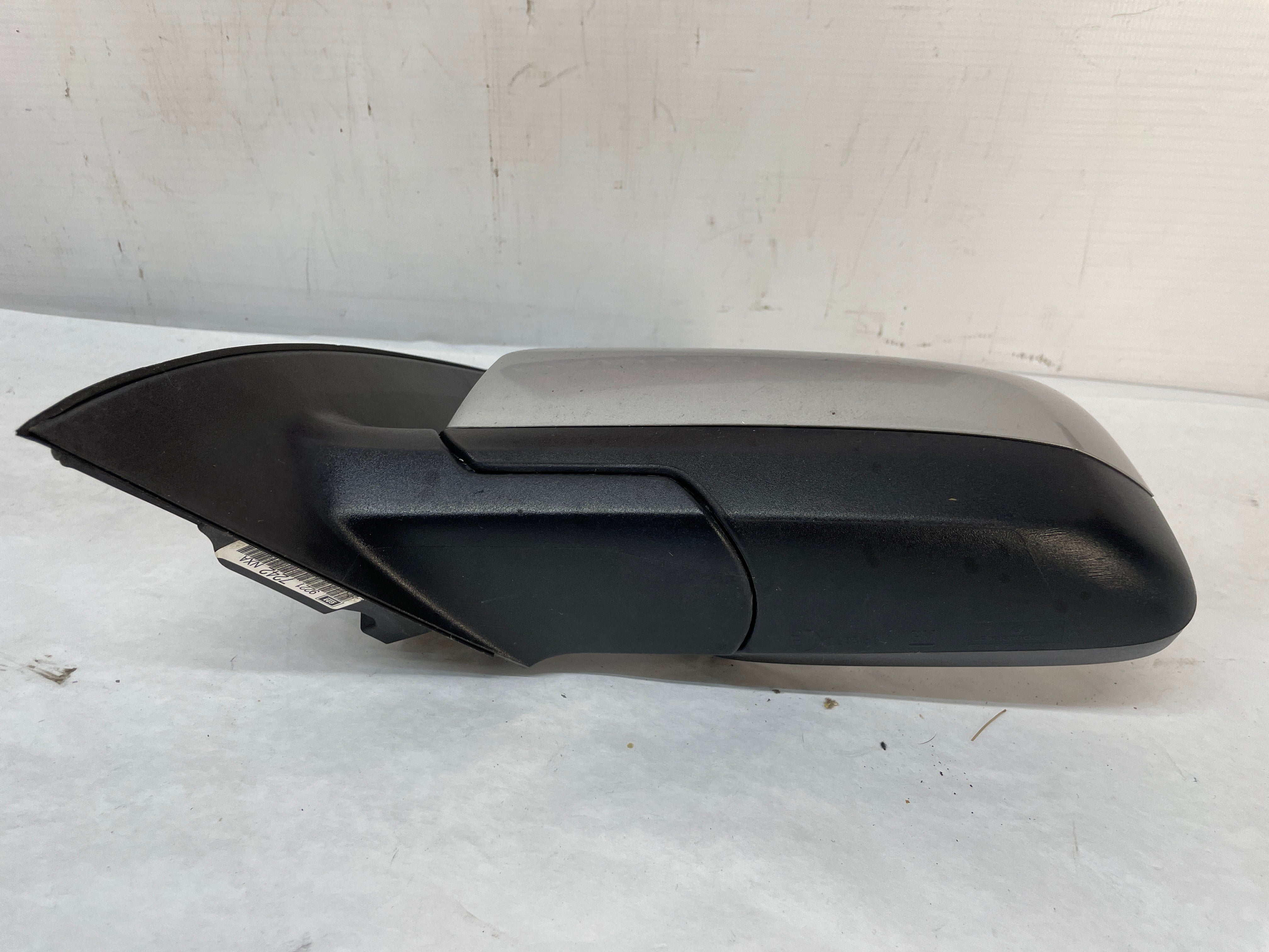 2009 Pontiac G8 LH Driver Exterior Side Door Mirror OEM