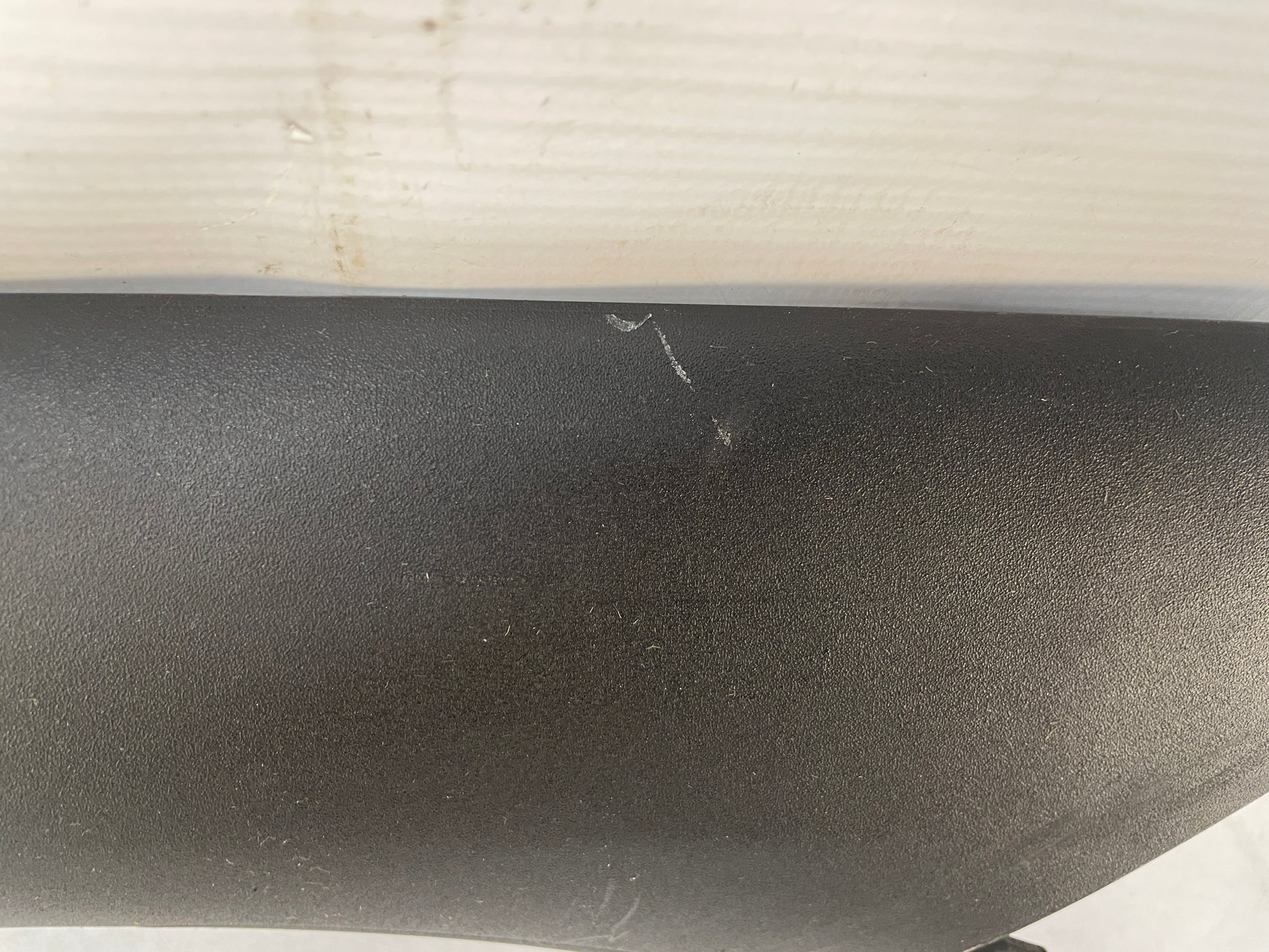 2009 Pontiac G8 GT RH & LH Interior A Pillar Windshield Trim Molding Panels OEM - Day's Parts Yard