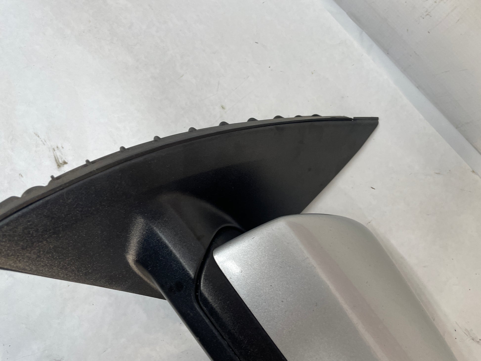 2009 Pontiac G8 LH Driver Exterior Side Door Mirror OEM - Day's Parts Yard