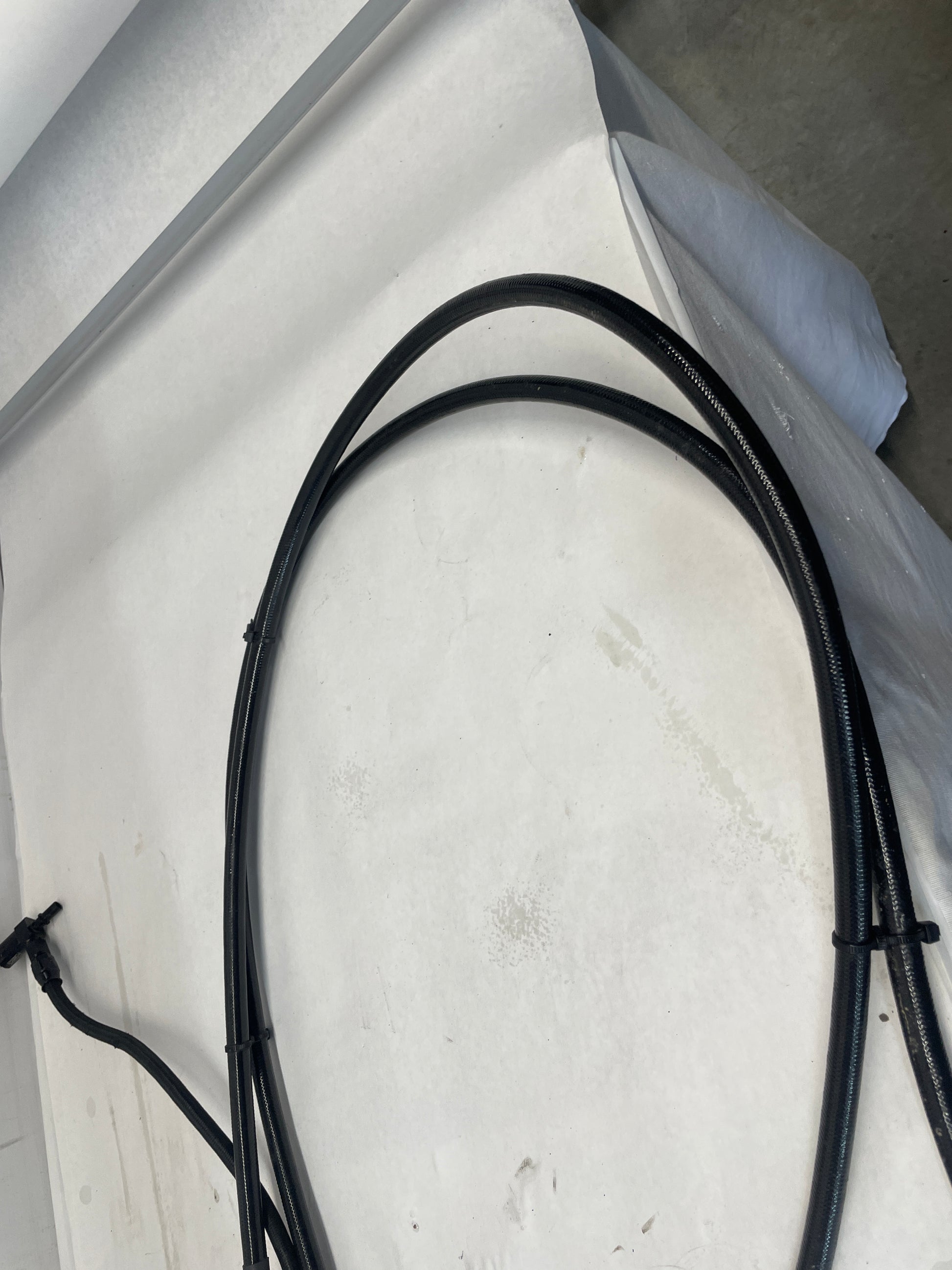 2011 Cadillac CTS-V Fuel Pump & Auxiliary Fuel Pump w/ Fuel Lines Aftermarket - Day's Parts Yard