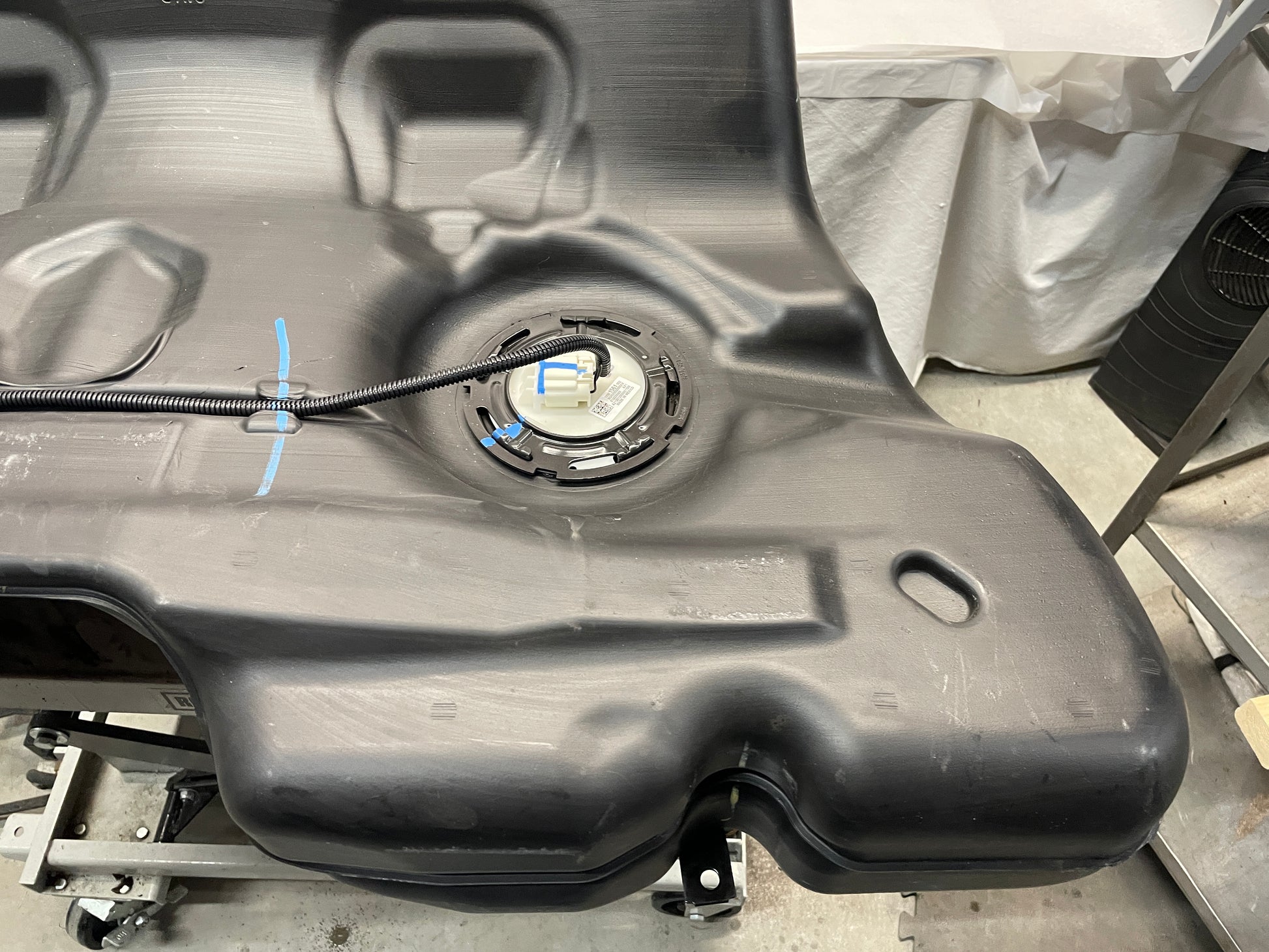 2015 Chevy Camaro SS Complete Fuel Gas Tank w/ Charcoal Canister OEM - Day's Parts Yard