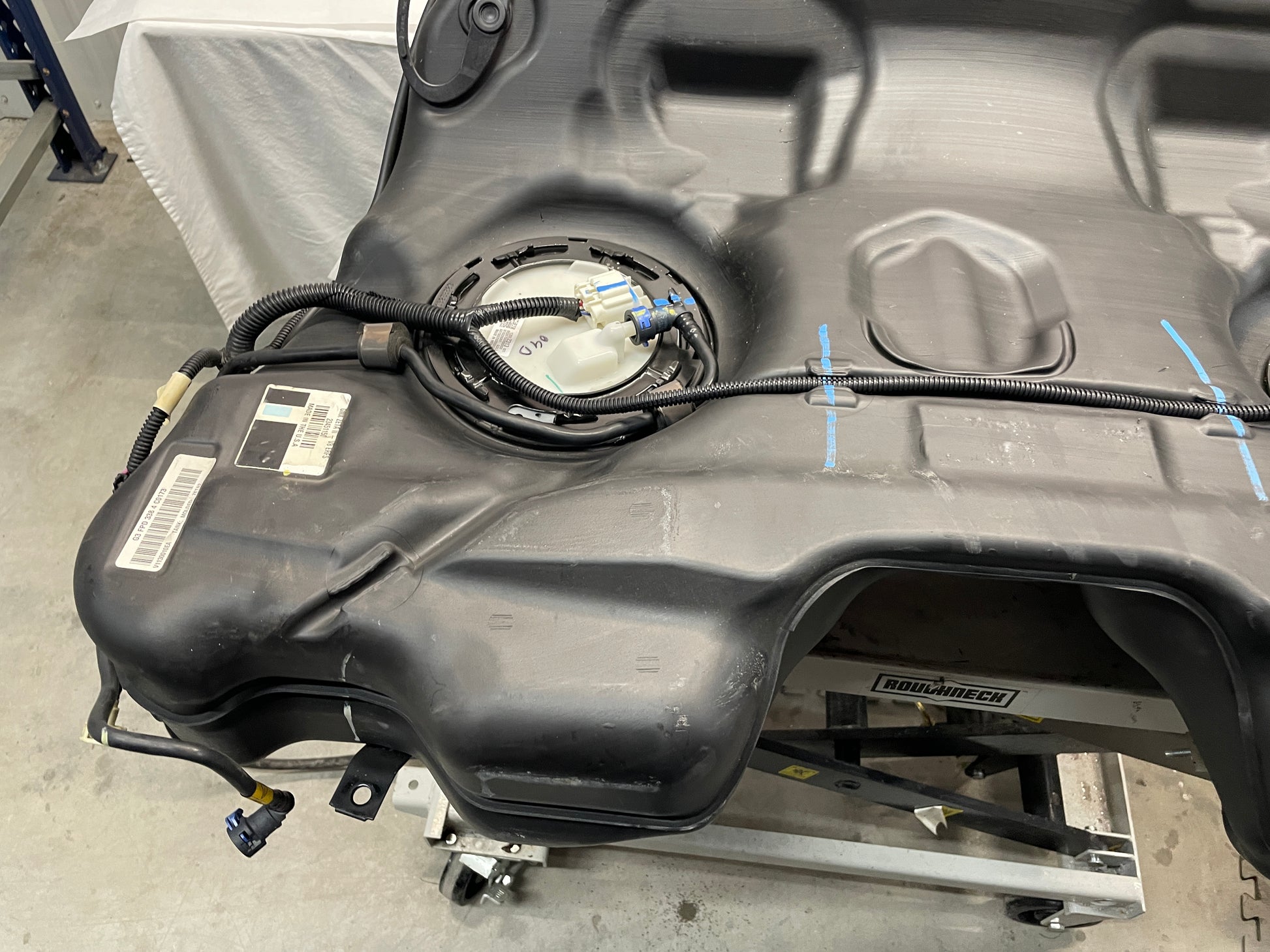 2015 Chevy Camaro SS Complete Fuel Gas Tank w/ Charcoal Canister OEM - Day's Parts Yard