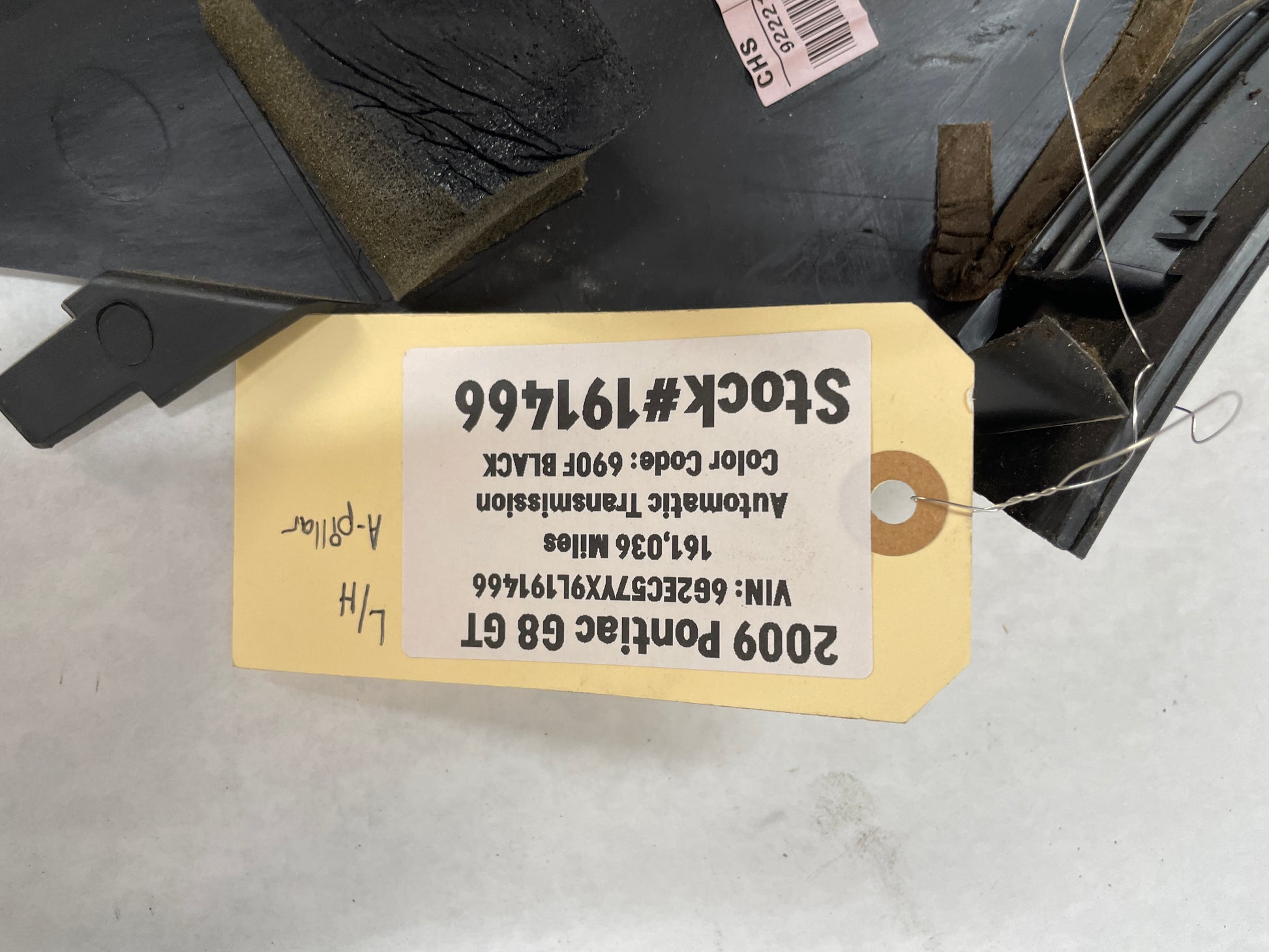 2009 Pontiac G8 GT RH & LH Interior A Pillar Windshield Trim Molding Panels OEM - Day's Parts Yard