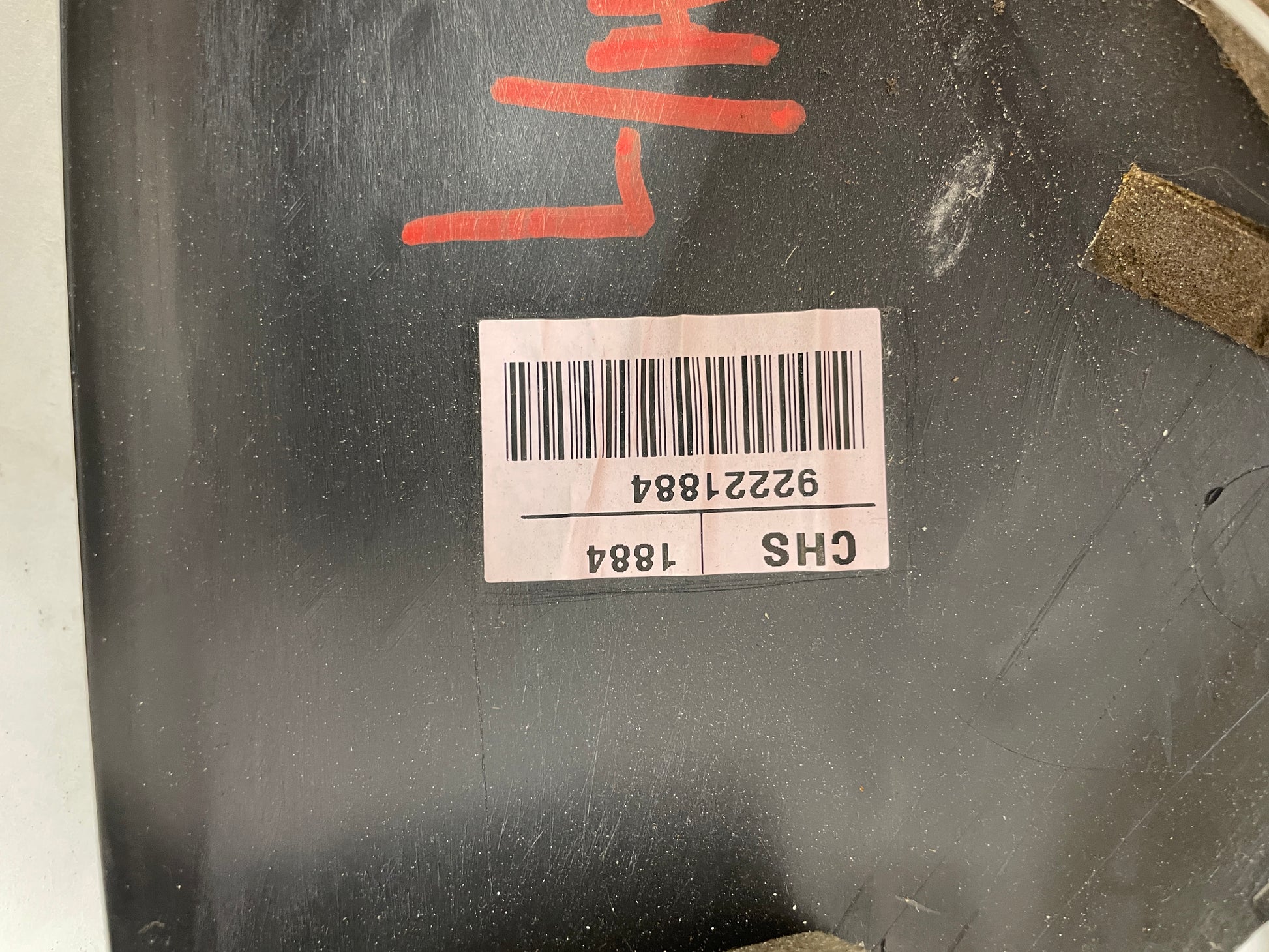 2009 Pontiac G8 GT RH & LH Interior A Pillar Windshield Trim Molding Panels OEM - Day's Parts Yard