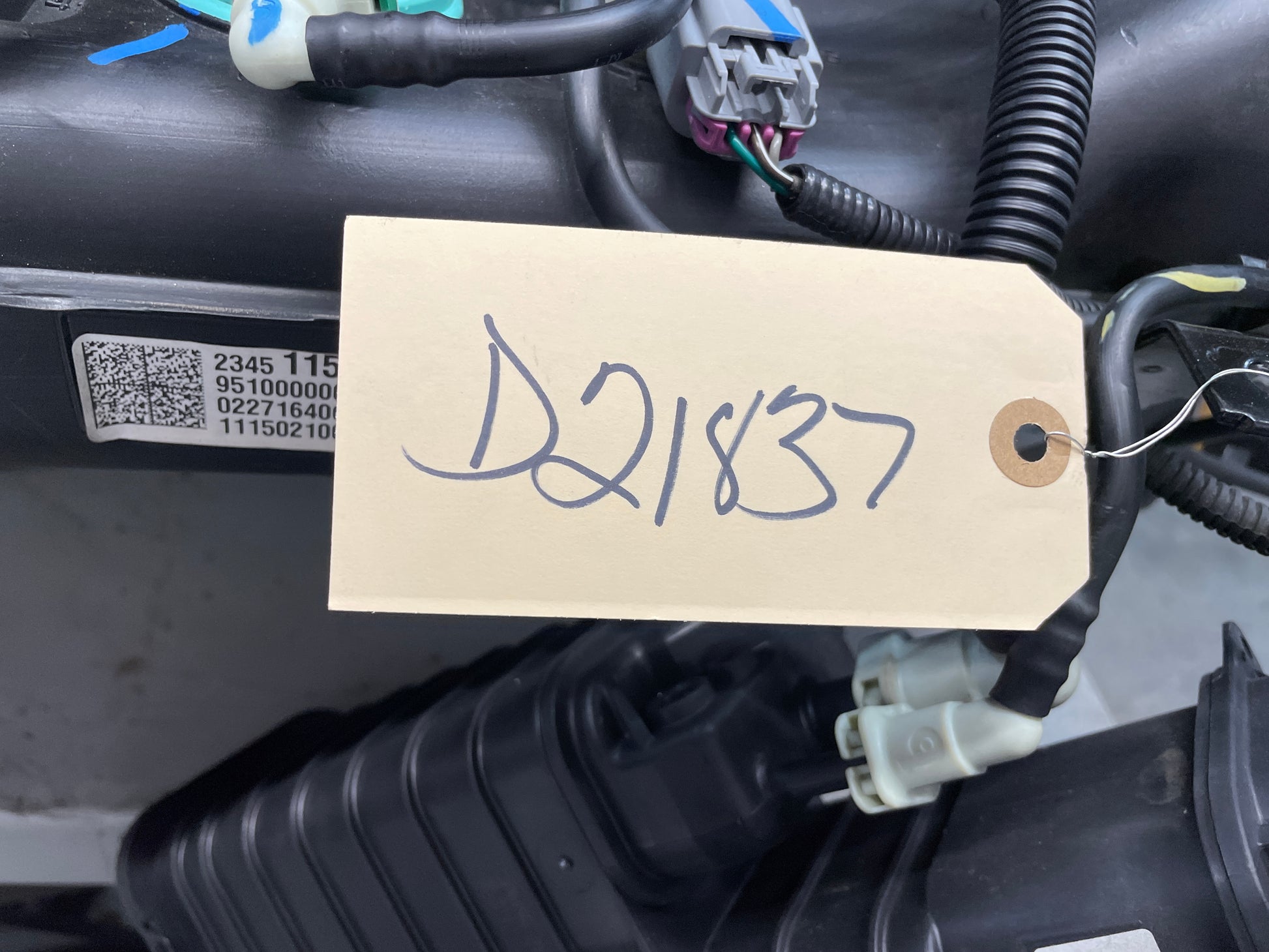 2015 Chevy Camaro SS Complete Fuel Gas Tank w/ Charcoal Canister OEM - Day's Parts Yard