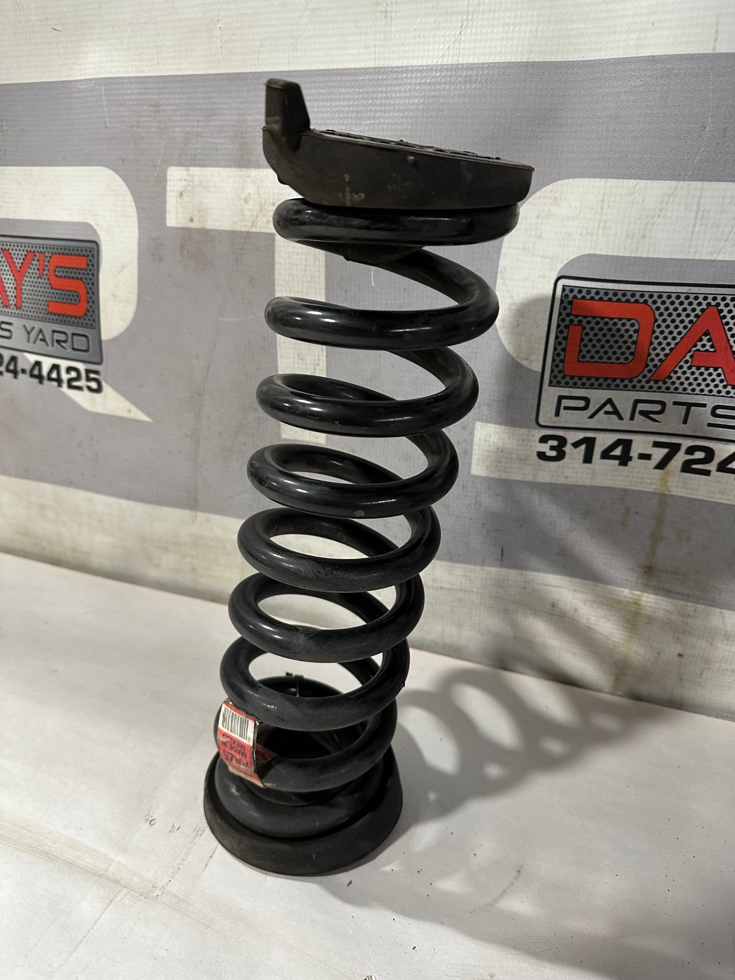 2020 Chevy Camaro SS RH & LH Rear Coil Springs OEM - Day's Parts Yard
