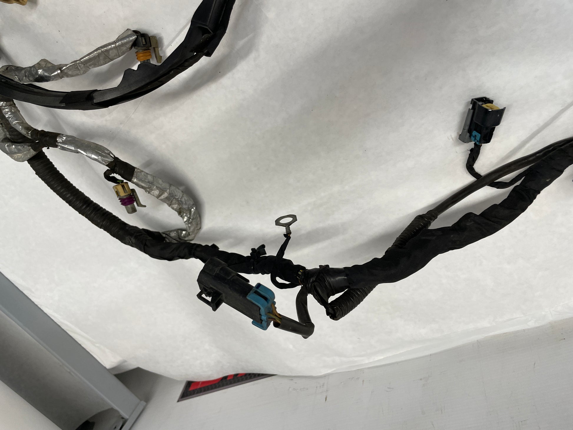 2014 Chevy SS Sedan Engine Motor Transmission Wire Wiring Harness OEM - Day's Parts Yard