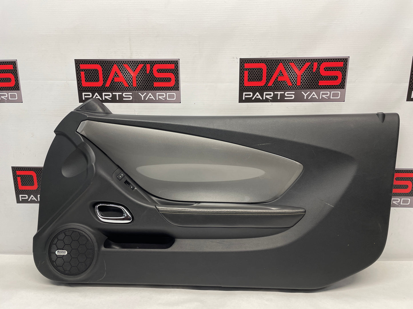 2015 Chevy Camaro SS RH Passenger Door Panel OEM - Day's Parts Yard