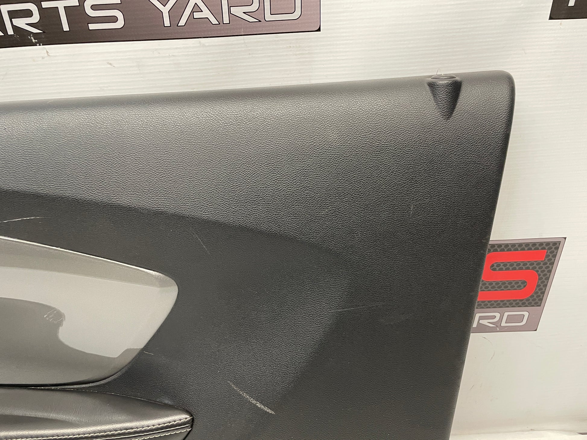 2015 Chevy Camaro SS RH Passenger Door Panel OEM - Day's Parts Yard