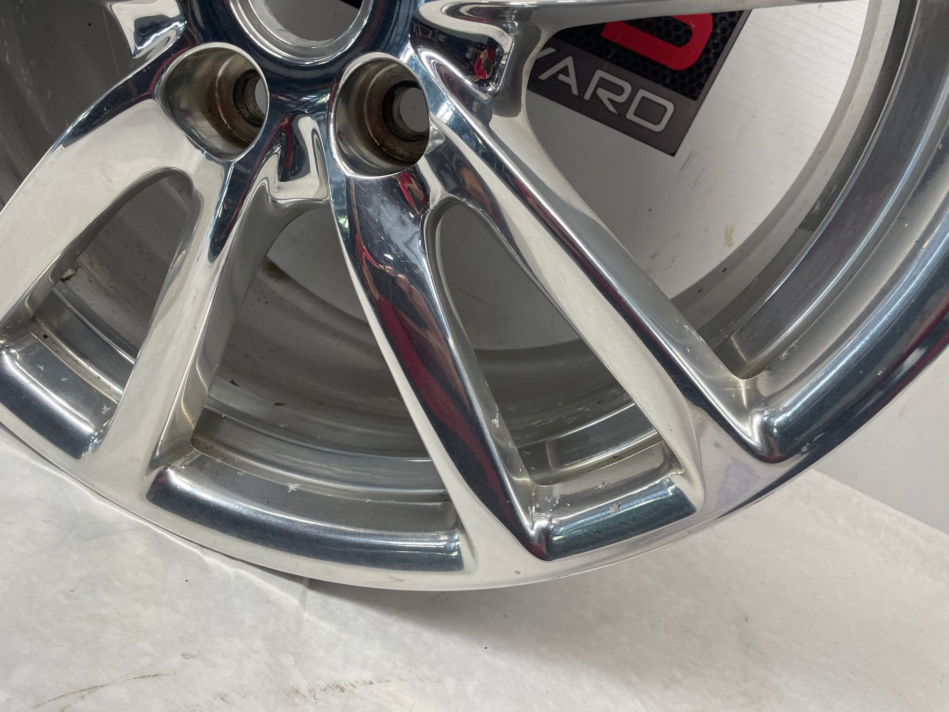 2014 Chevy SS Sedan  Factory OEM Rear Wheel 19X9 - Day's Parts Yard