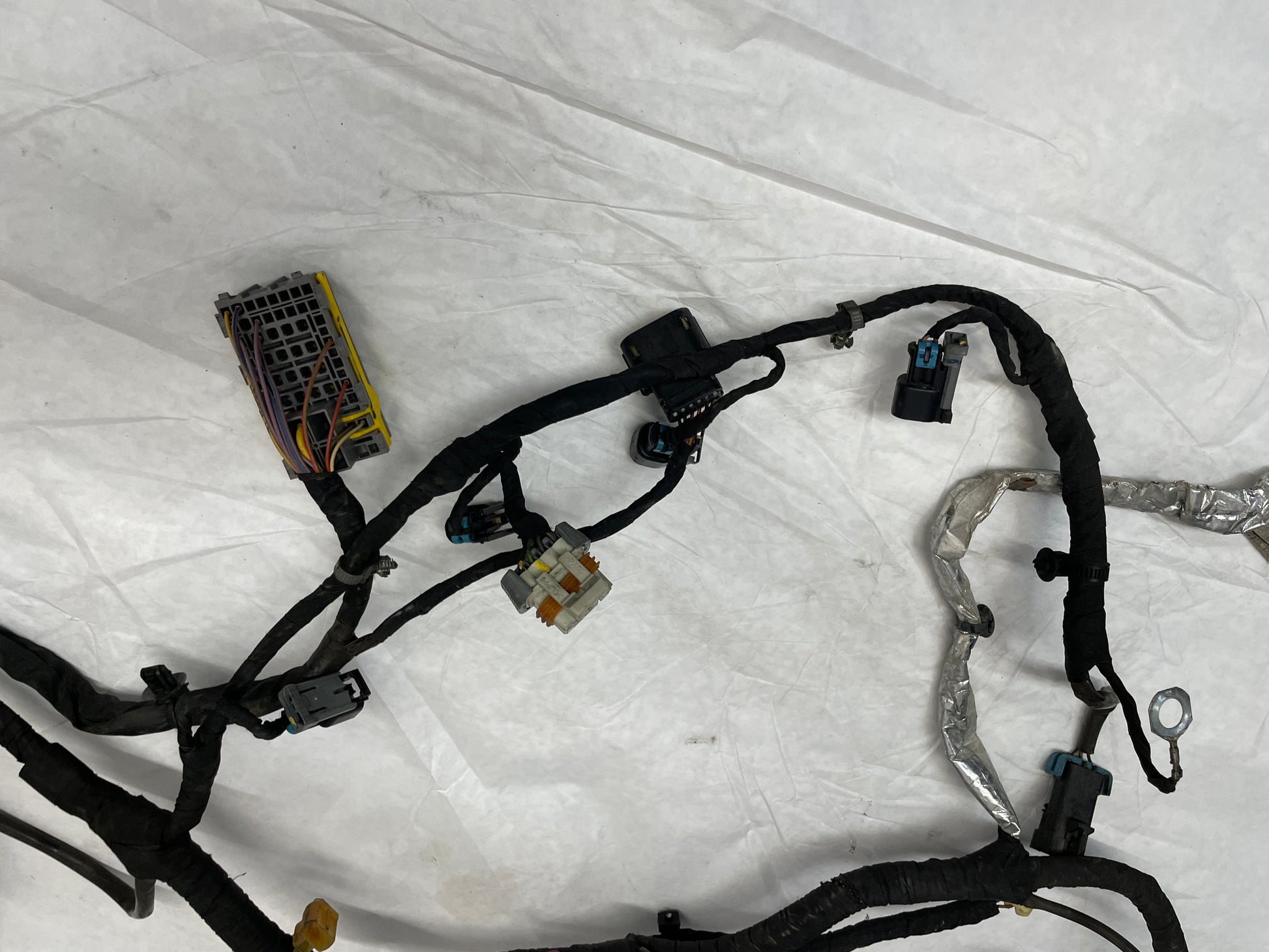 2014 Chevy SS Sedan Engine Motor Transmission Wire Wiring Harness OEM - Day's Parts Yard