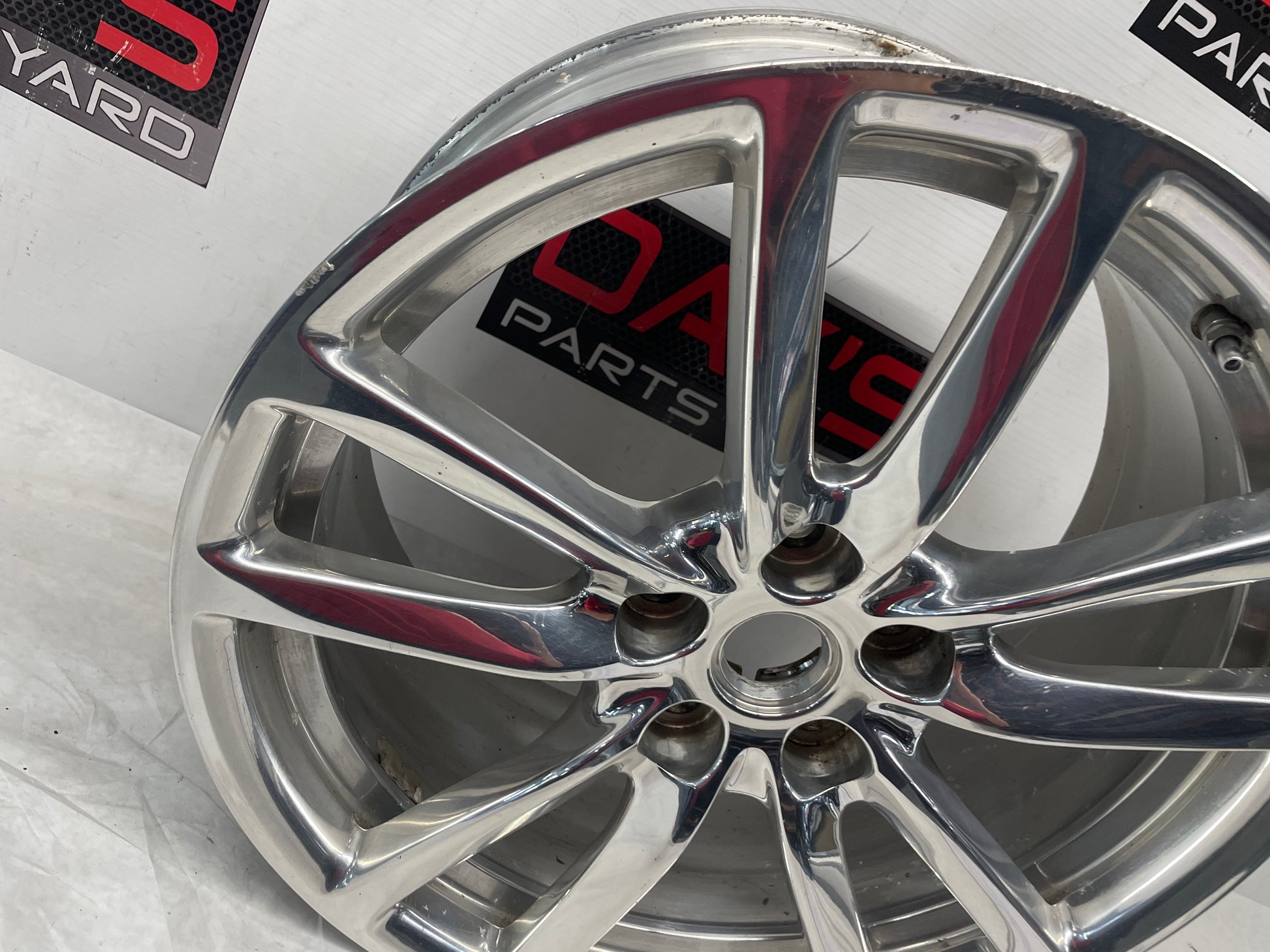 2014 Chevy SS Sedan  Factory OEM Rear Wheel 19X9 - Day's Parts Yard