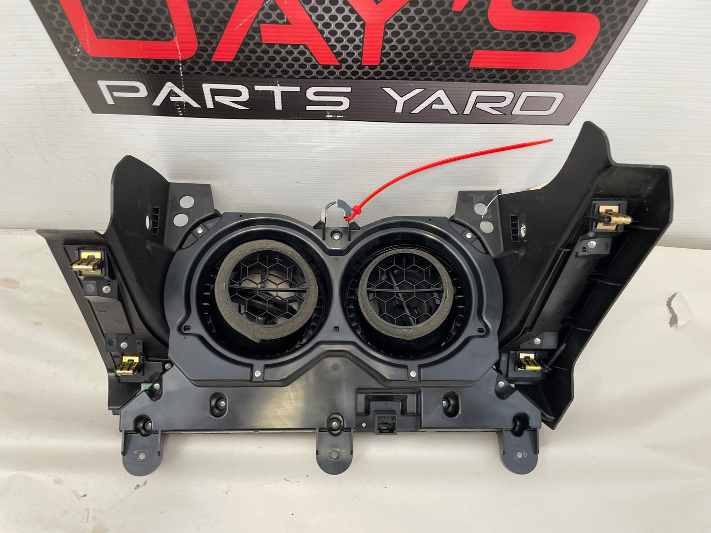 2016 Chevy Camaro SS HVAC Heater A/C Air Climate Temp Control Panel OEM - Day's Parts Yard