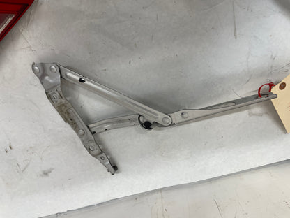 2009 Pontiac G8 RH & LH Trunk Hinges Set OEM - Day's Parts Yard