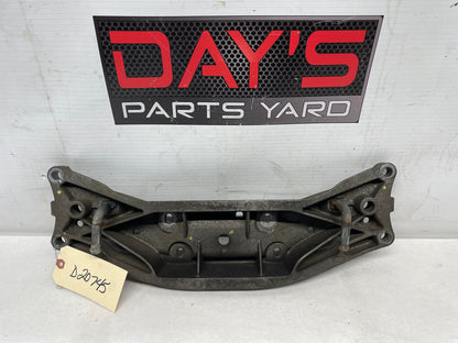 2014 Chevy SS Sedan Automatic Transmission Crossmember OEM - Day's Parts Yard