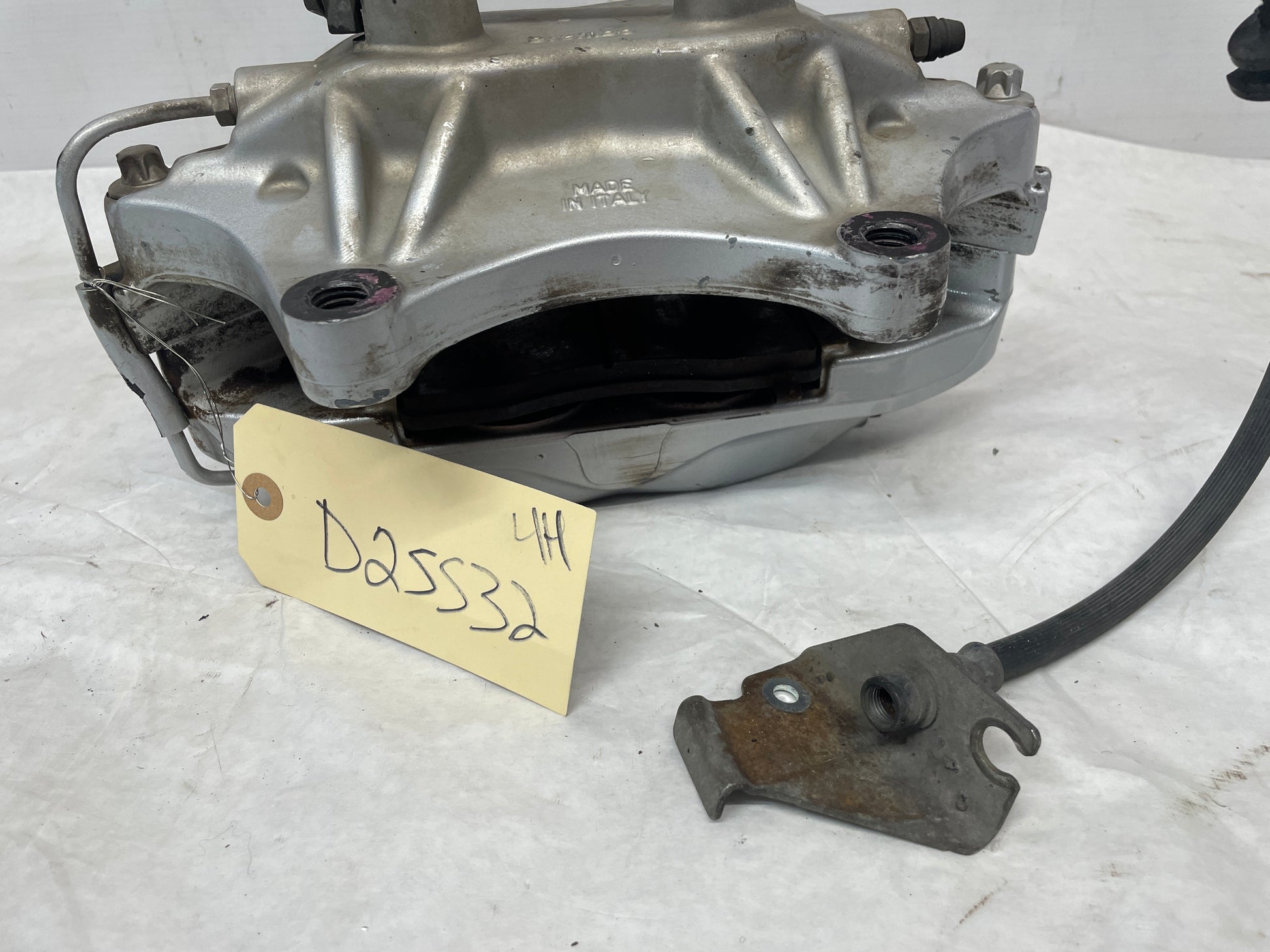 2015 Chevy SS Sedan LH Front Brembo Brake Caliper OEM - Day's Parts Yard