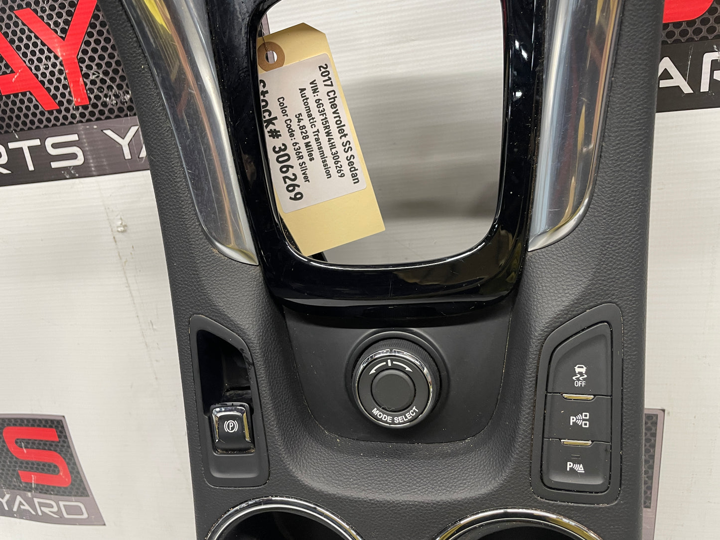 2017 Chevy SS Sedan Center Console w/ Shifter Assembly OEM