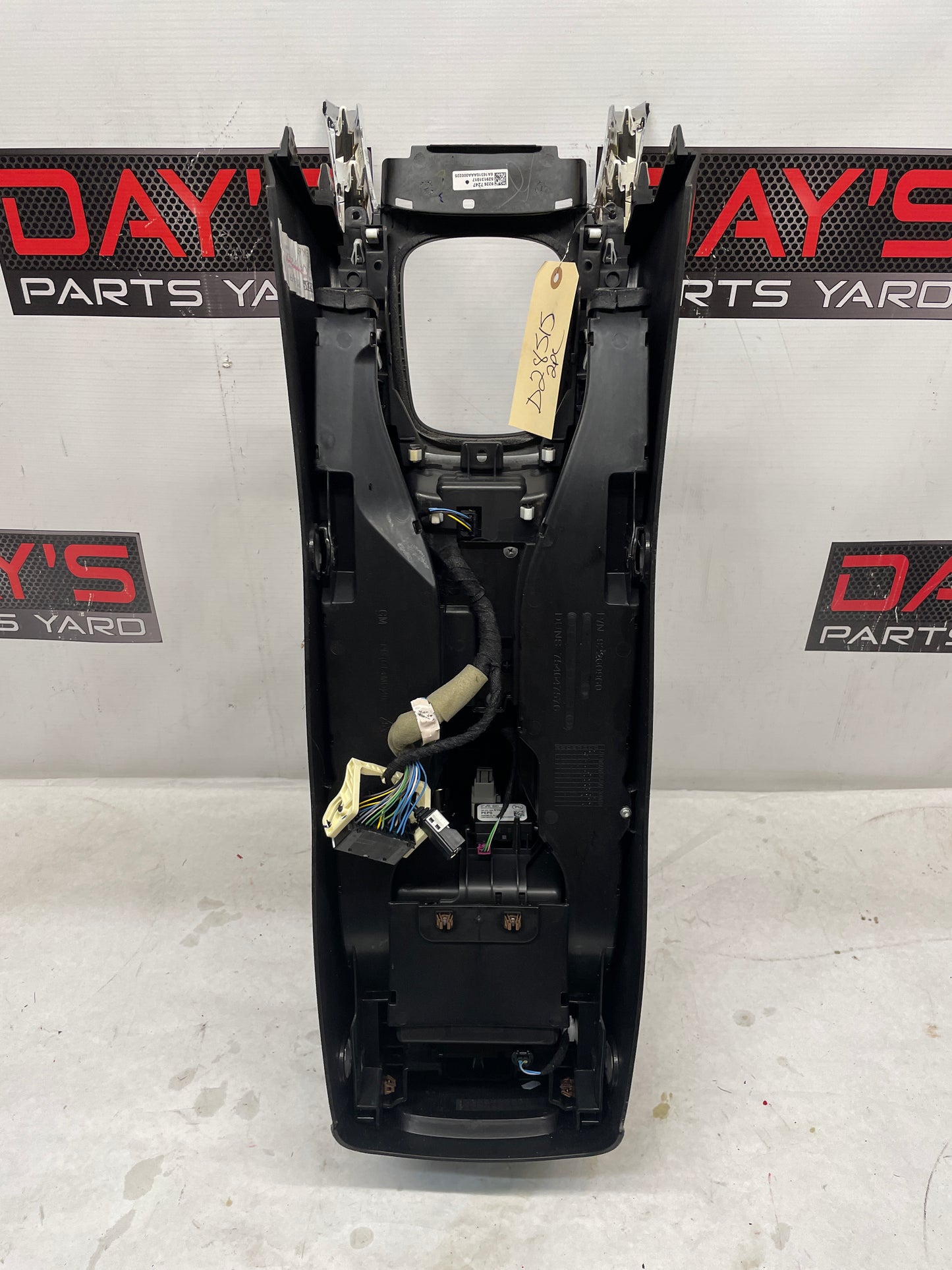 2017 Chevy SS Sedan Center Console w/ Shifter Assembly OEM