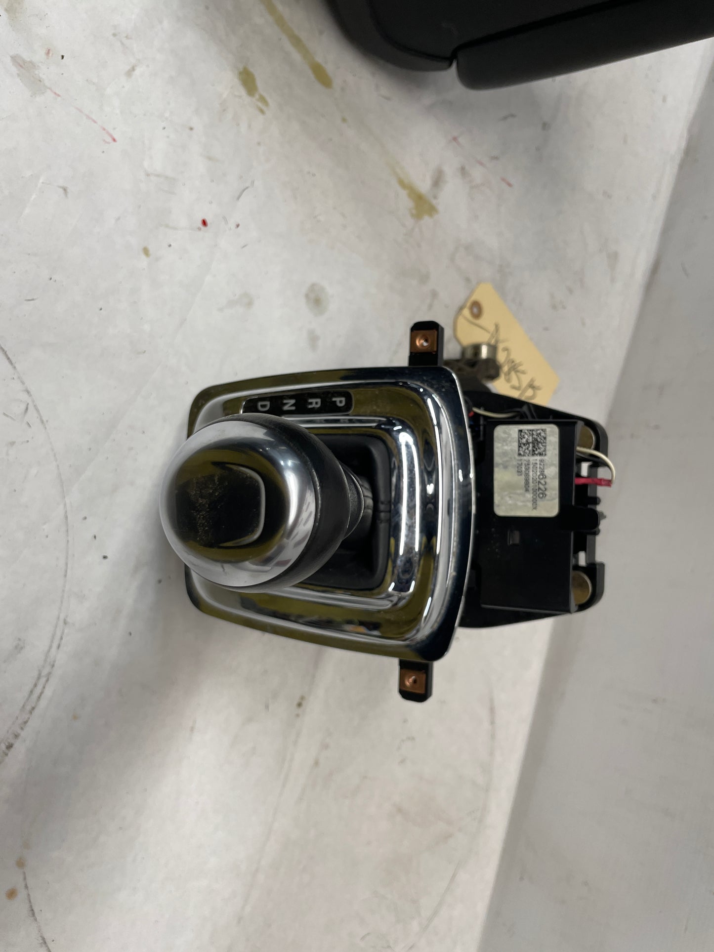 2017 Chevy SS Sedan Center Console w/ Shifter Assembly OEM