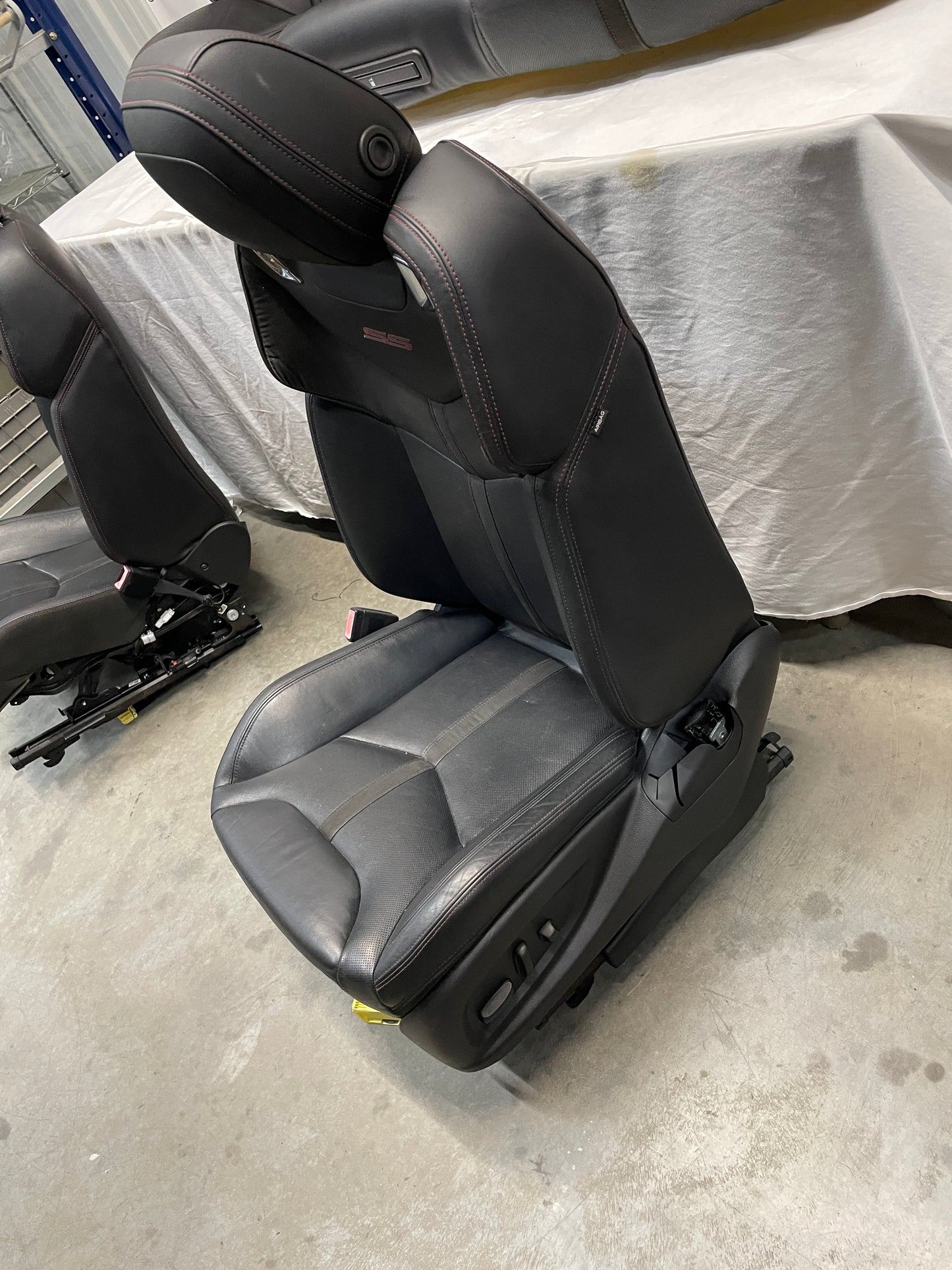 2014 Chevy SS Sedan Seats Fronts and Rears Black Leather Alcantara Suede OEM - Day's Parts Yard