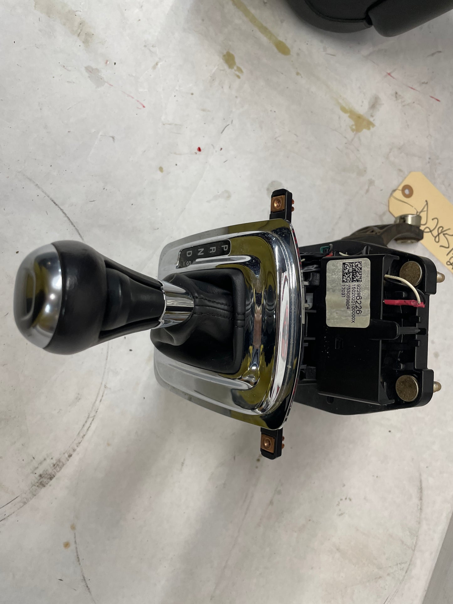 2017 Chevy SS Sedan Center Console w/ Shifter Assembly OEM