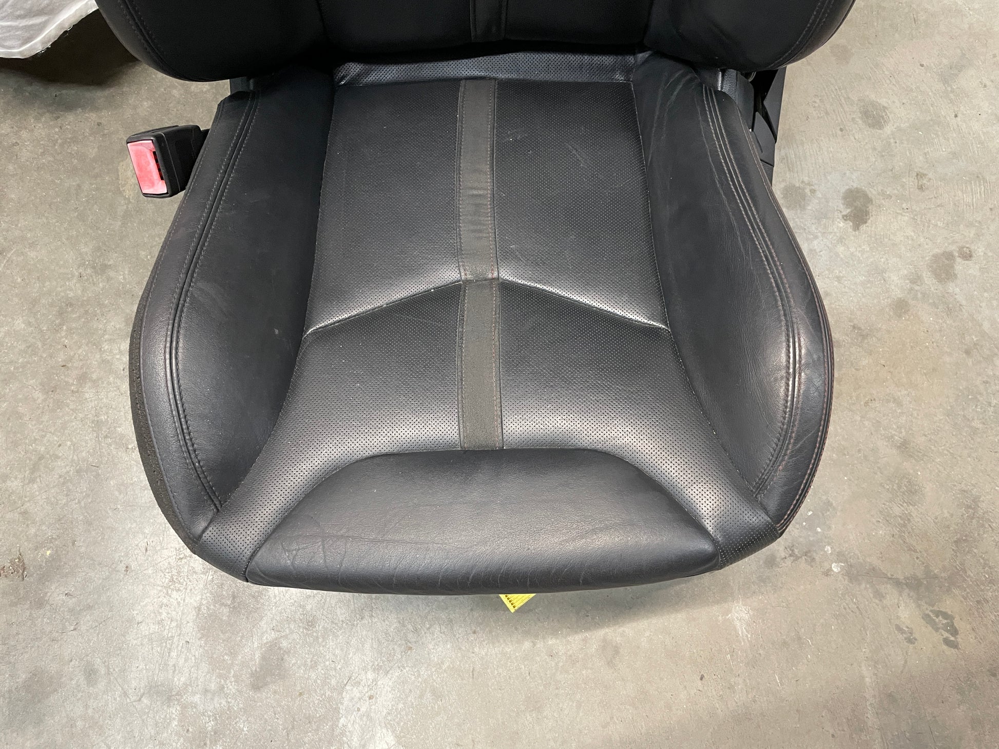2014 Chevy SS Sedan Seats Fronts and Rears Black Leather Alcantara Suede OEM - Day's Parts Yard