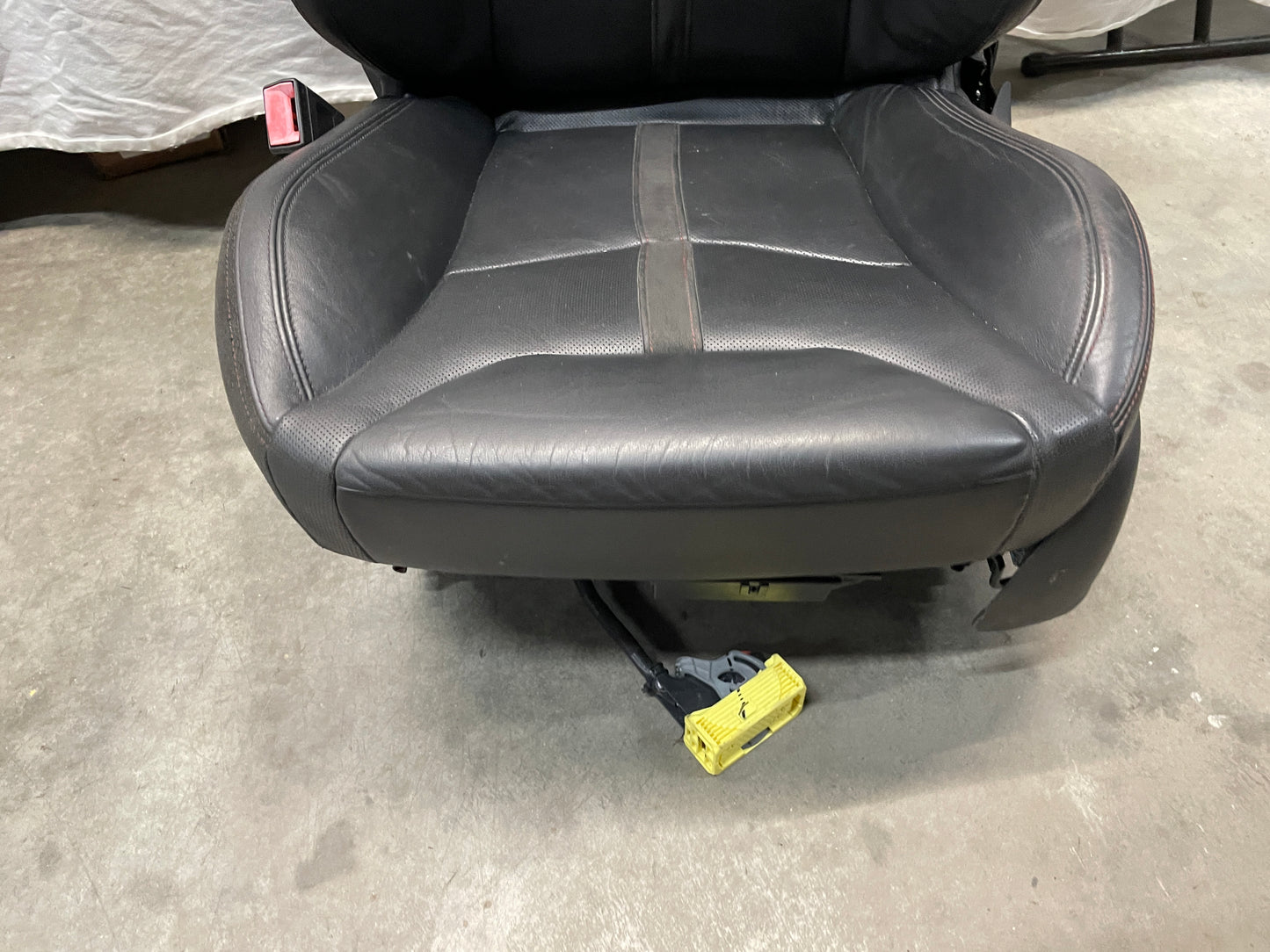 2014 Chevy SS Sedan Seats Fronts and Rears Black Leather Alcantara Suede OEM - Day's Parts Yard